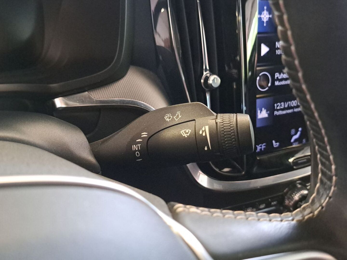 VOLVO S60 2021