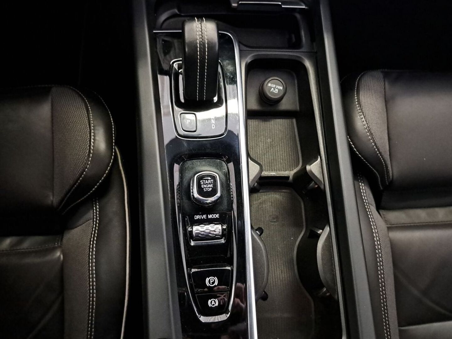 VOLVO S60 2021