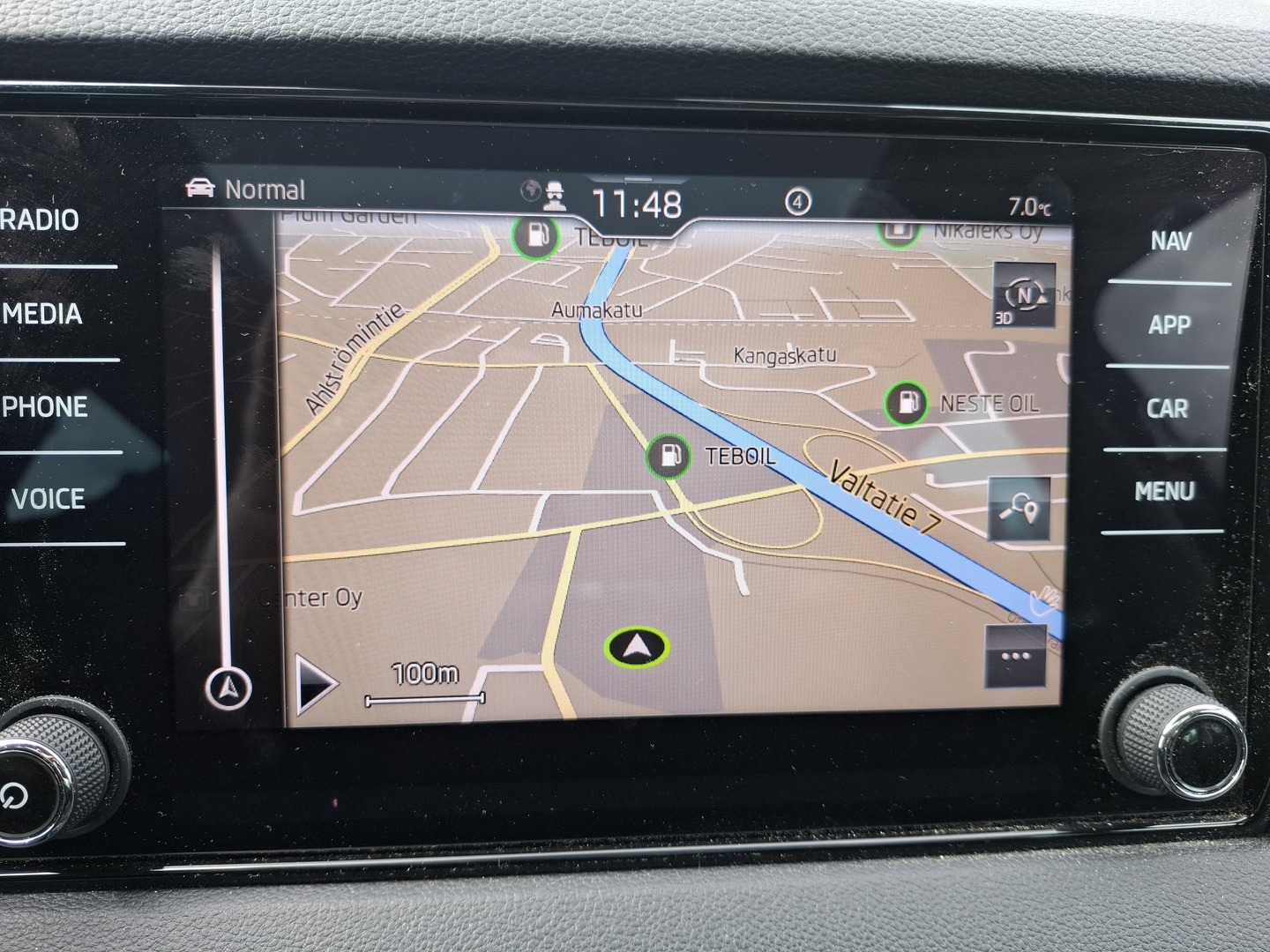 SKODA Karoq 2022