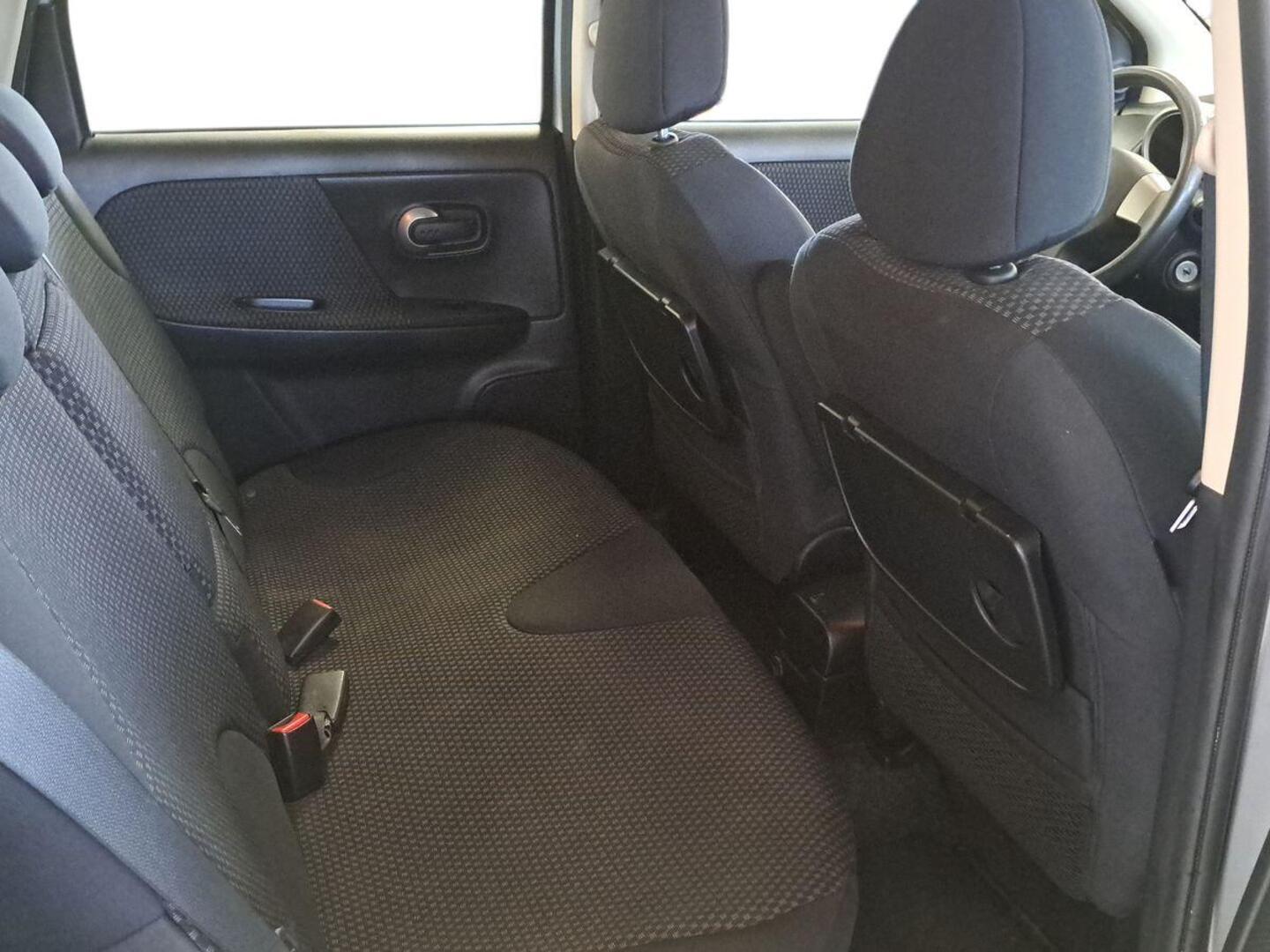 NISSAN Note 10