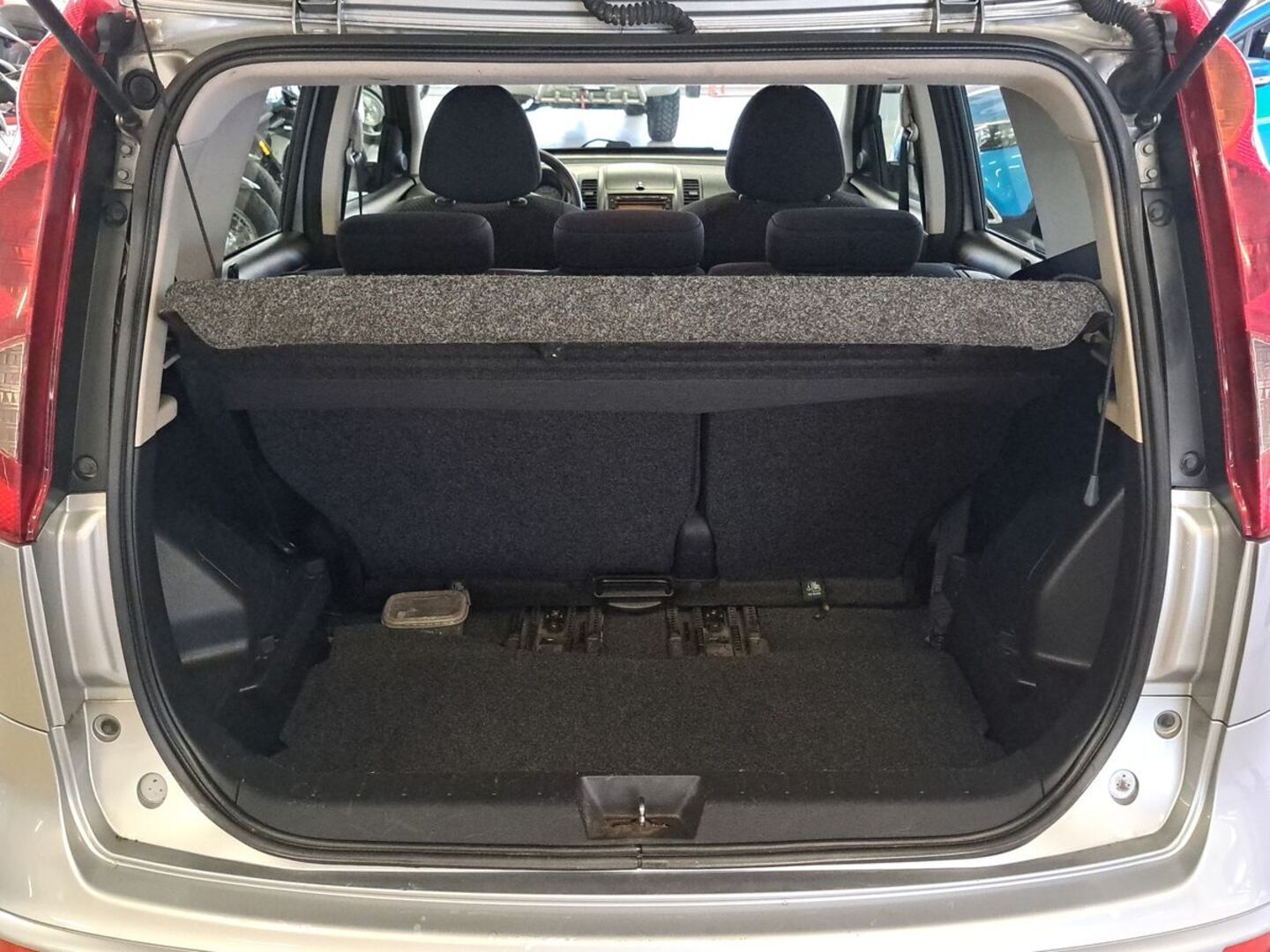 NISSAN Note 11