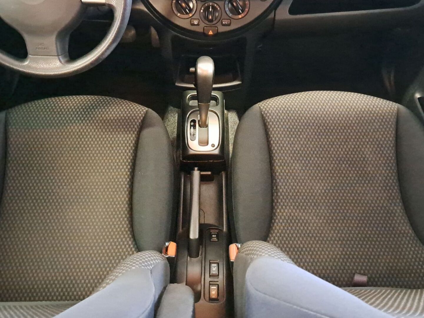 NISSAN Note 18