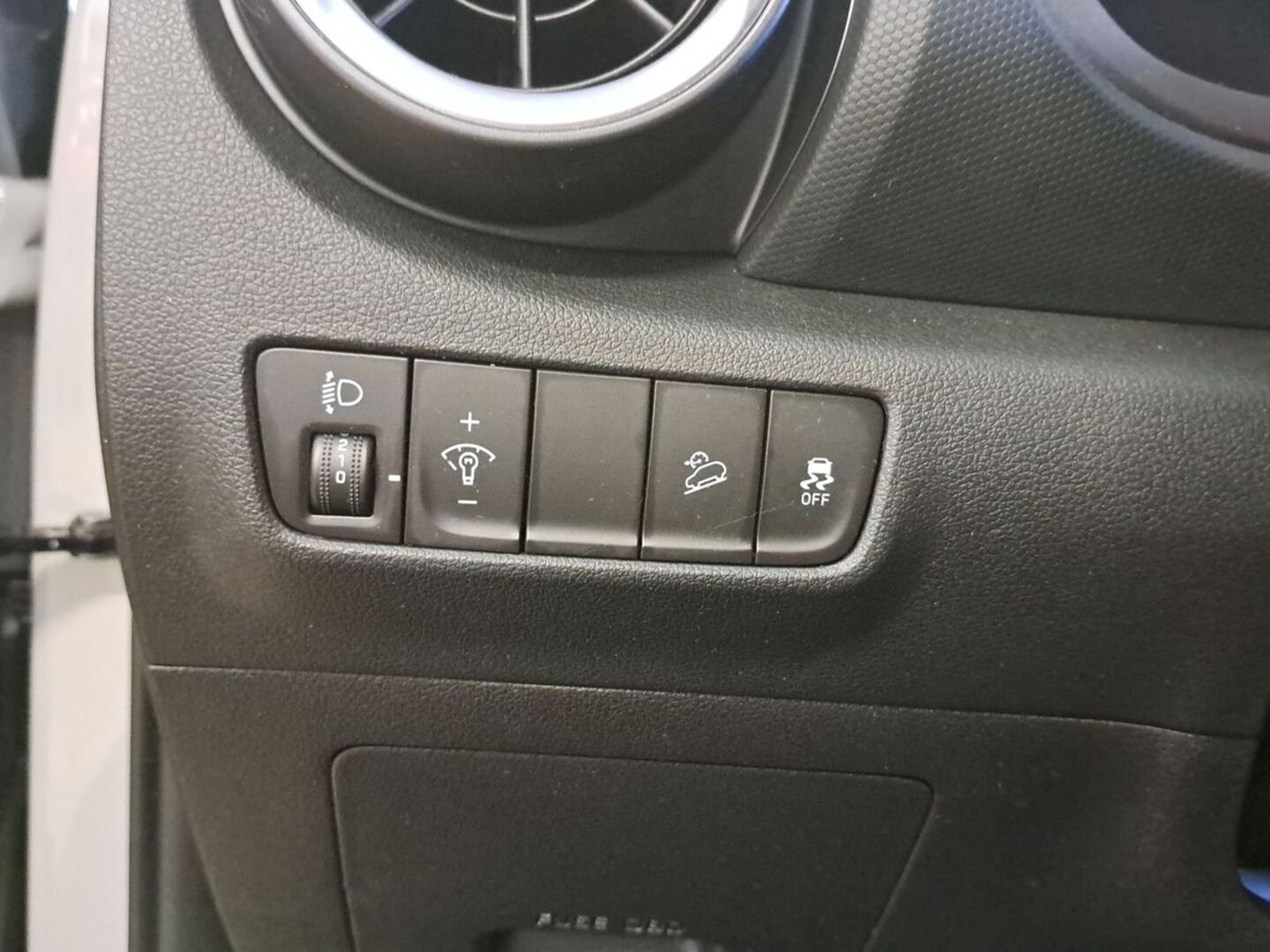 HYUNDAI KONA 2021