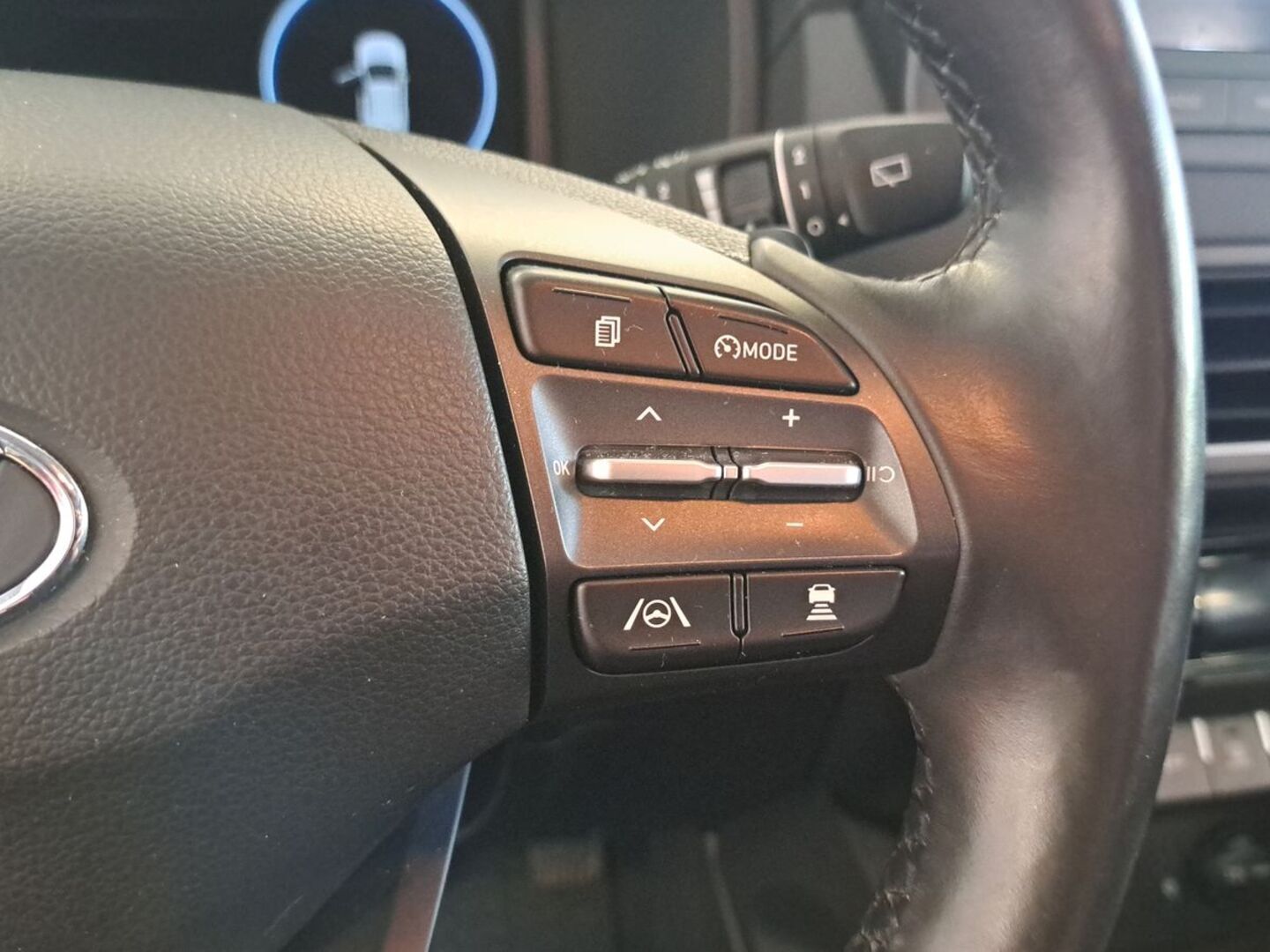 HYUNDAI KONA 2021