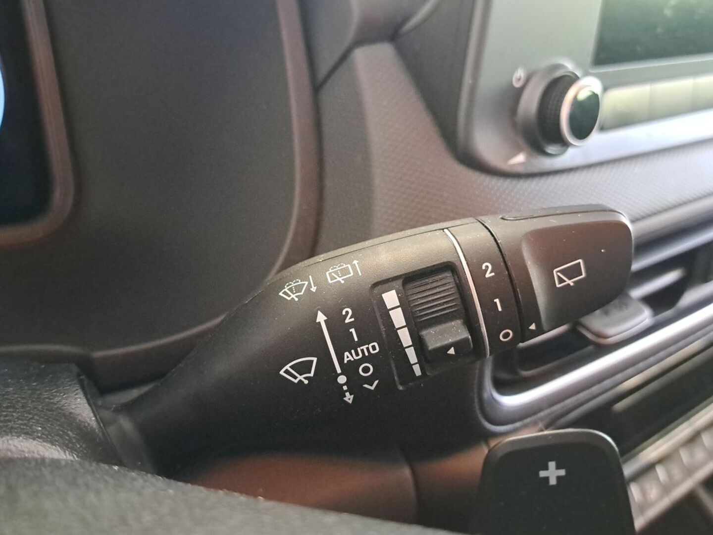 HYUNDAI KONA 2021