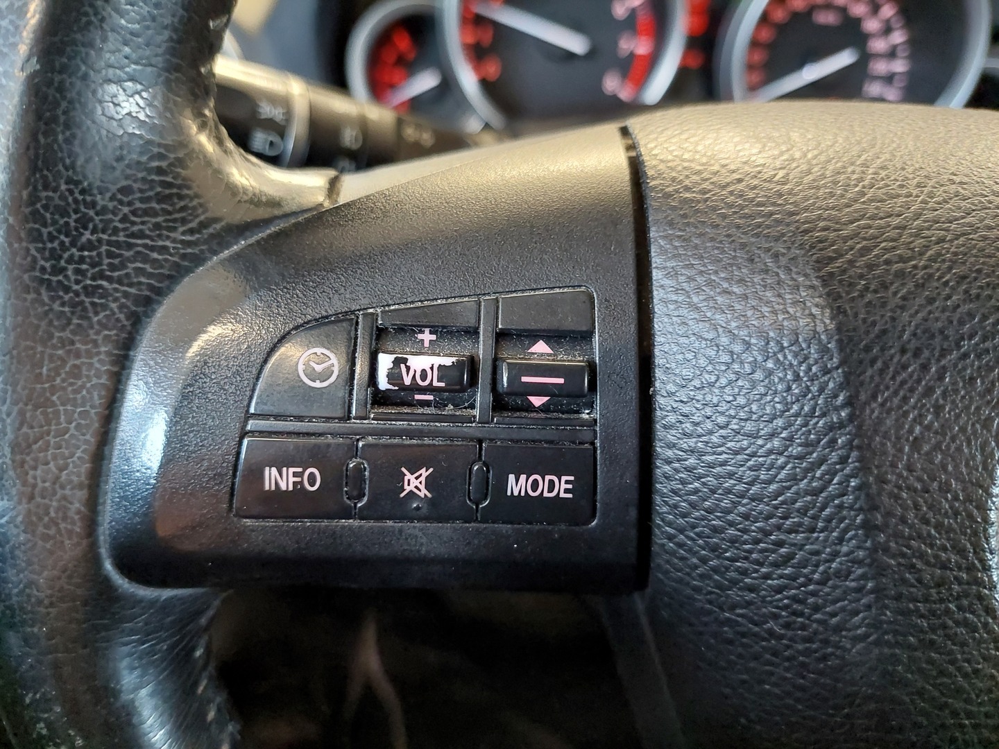 MAZDA Mazda6 2011