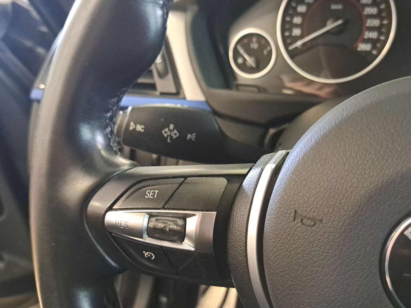 BMW 320 GRAN TURISMO 23