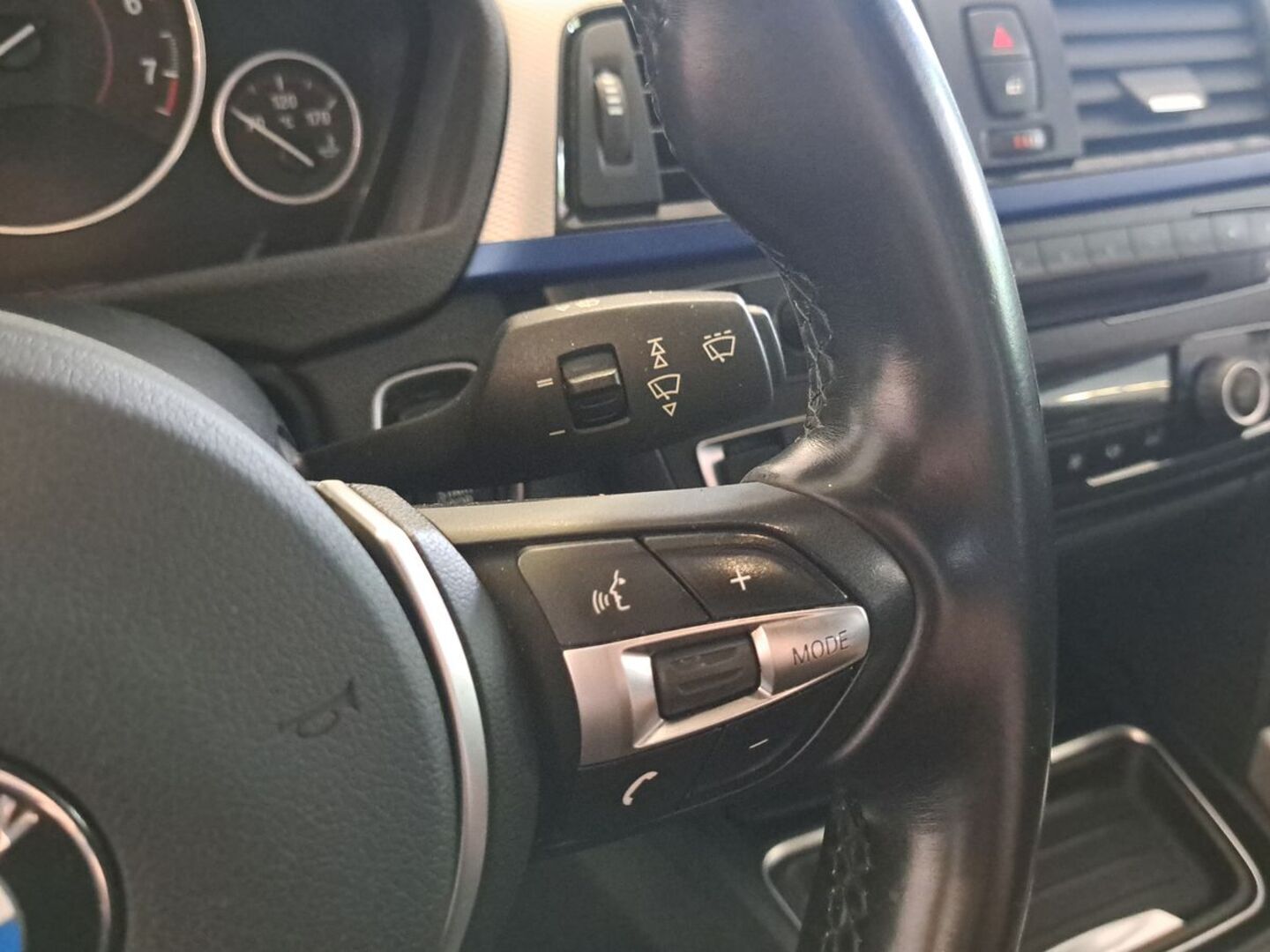 BMW 320 GRAN TURISMO 24