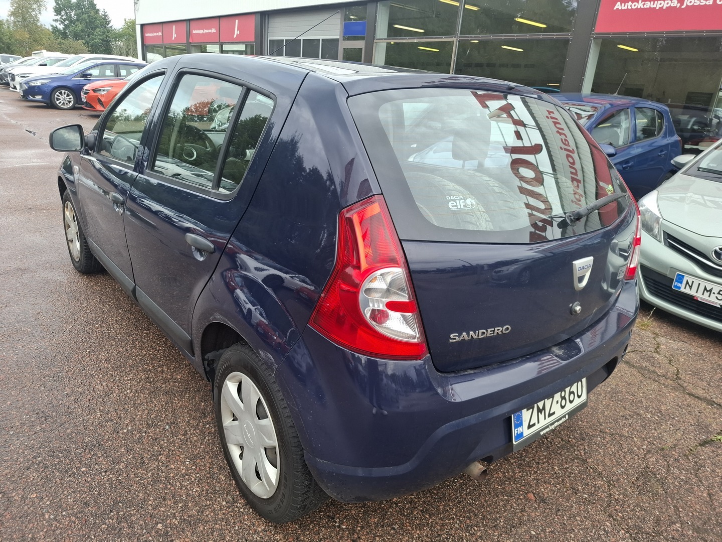 DACIA Sandero 2011