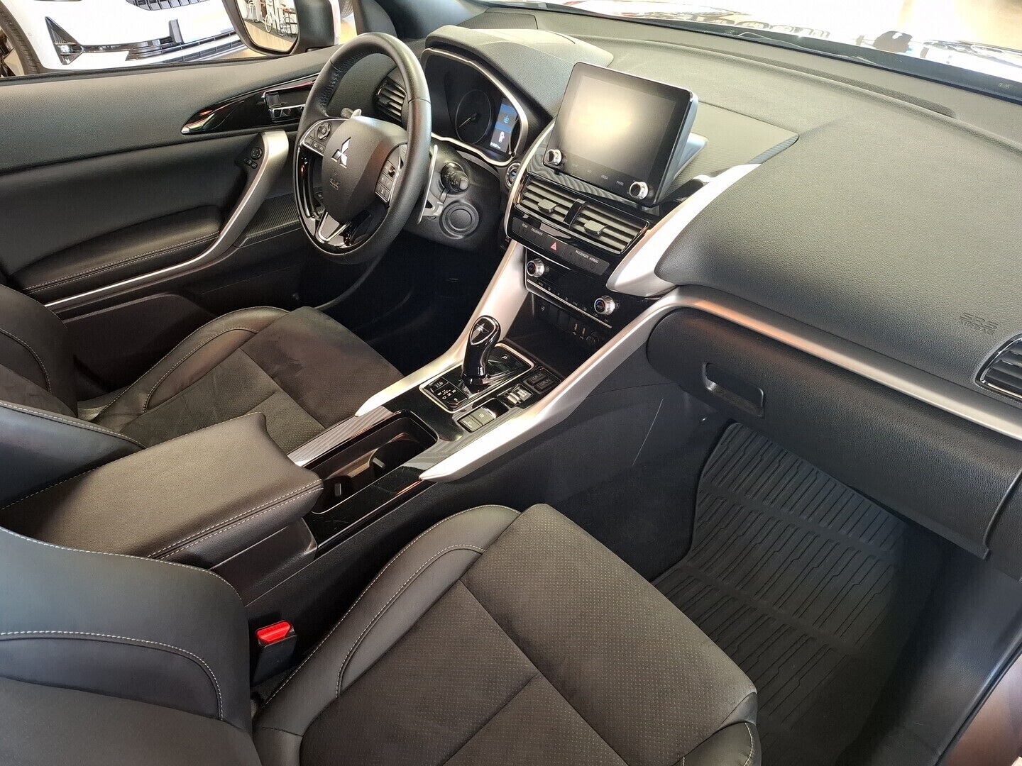 MITSUBISHI Eclipse Cross 2021