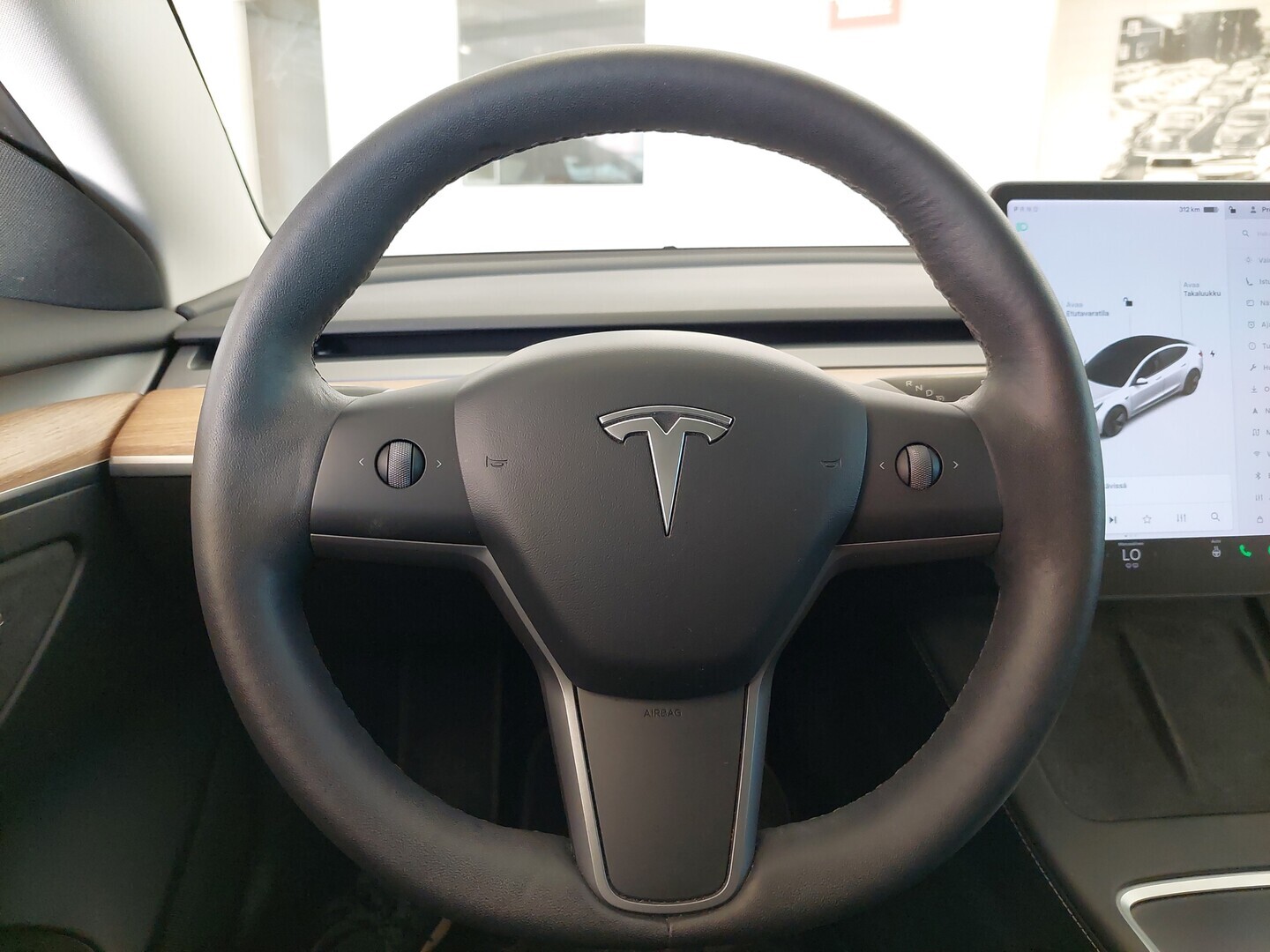 TESLA Model 3 2022