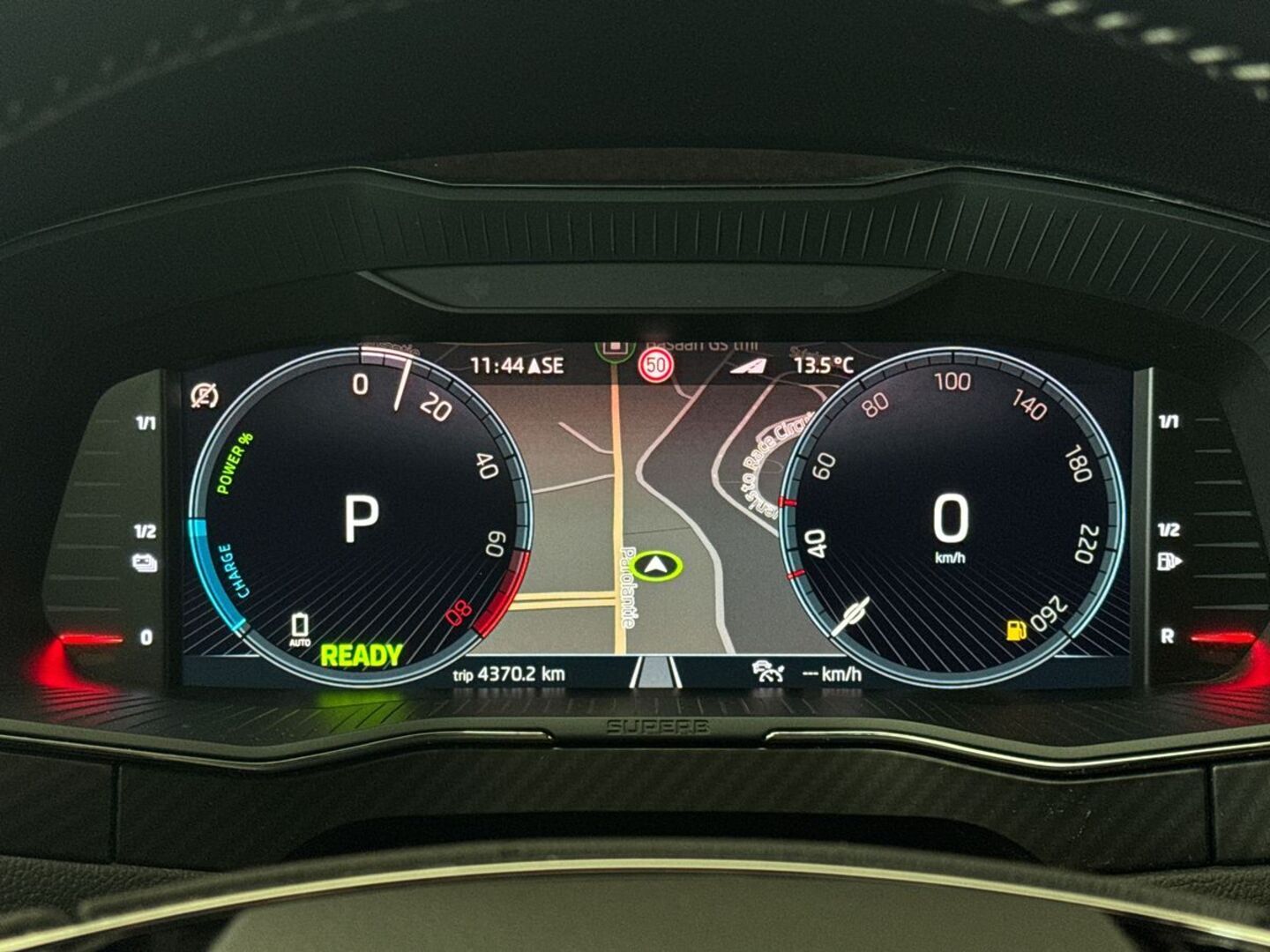 SKODA SUPERB 15