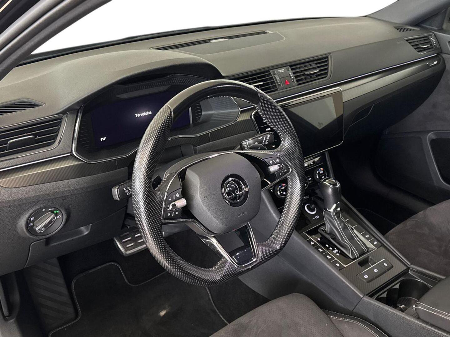 SKODA SUPERB 7