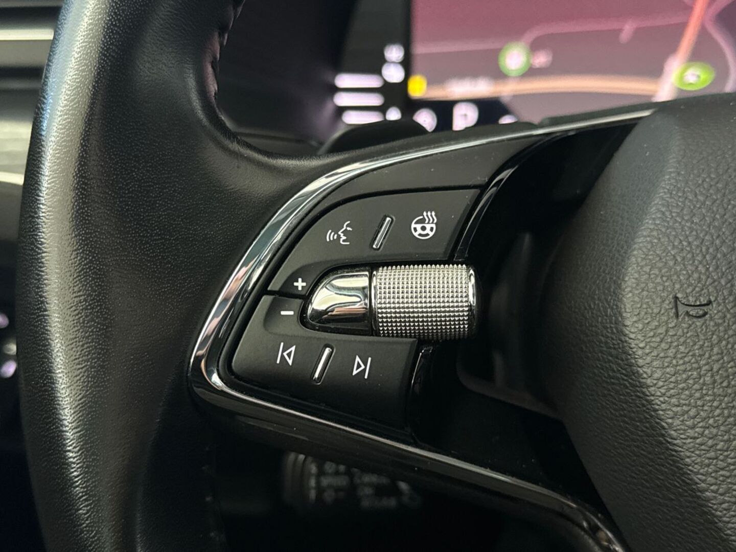 SKODA SUPERB 17
