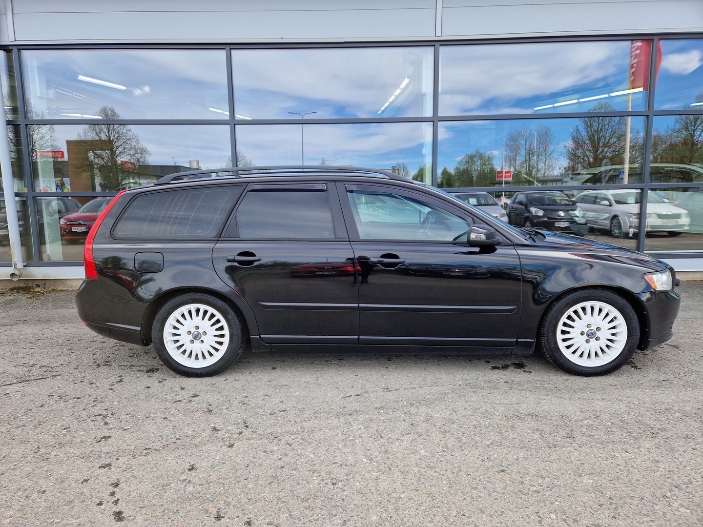 VOLVO V50 2008