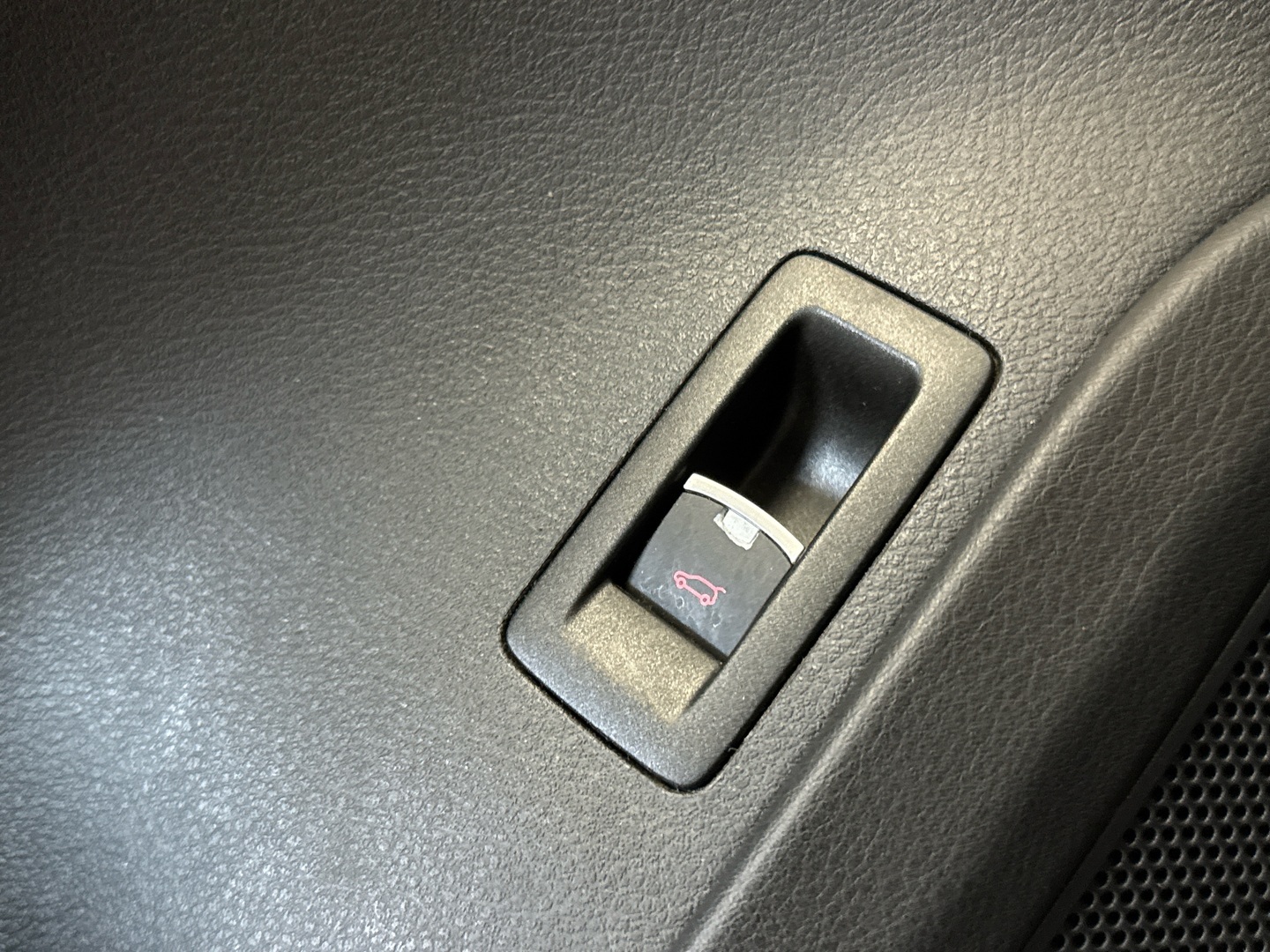 VOLKSWAGEN Touareg 2011