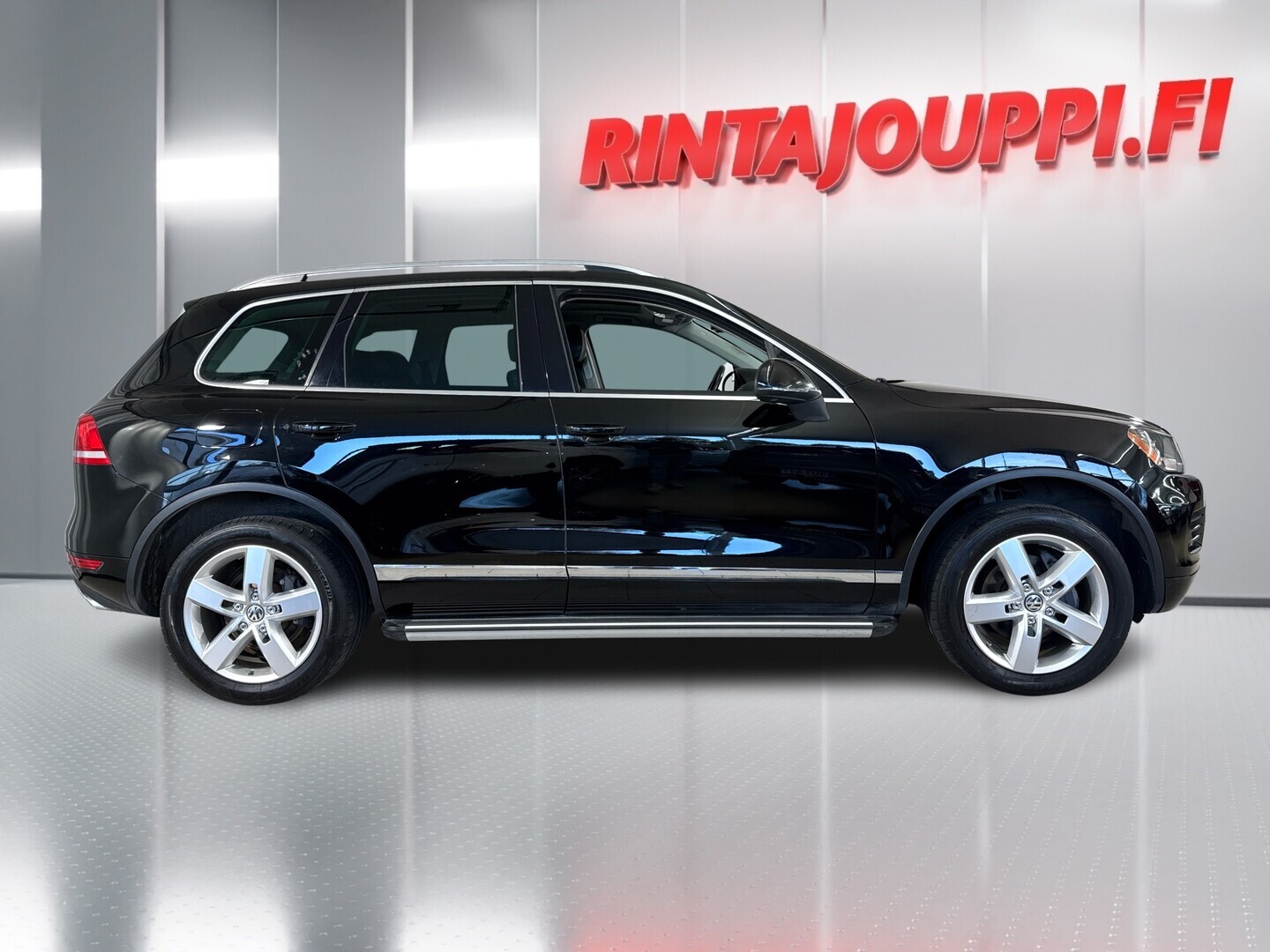 VOLKSWAGEN Touareg 2011