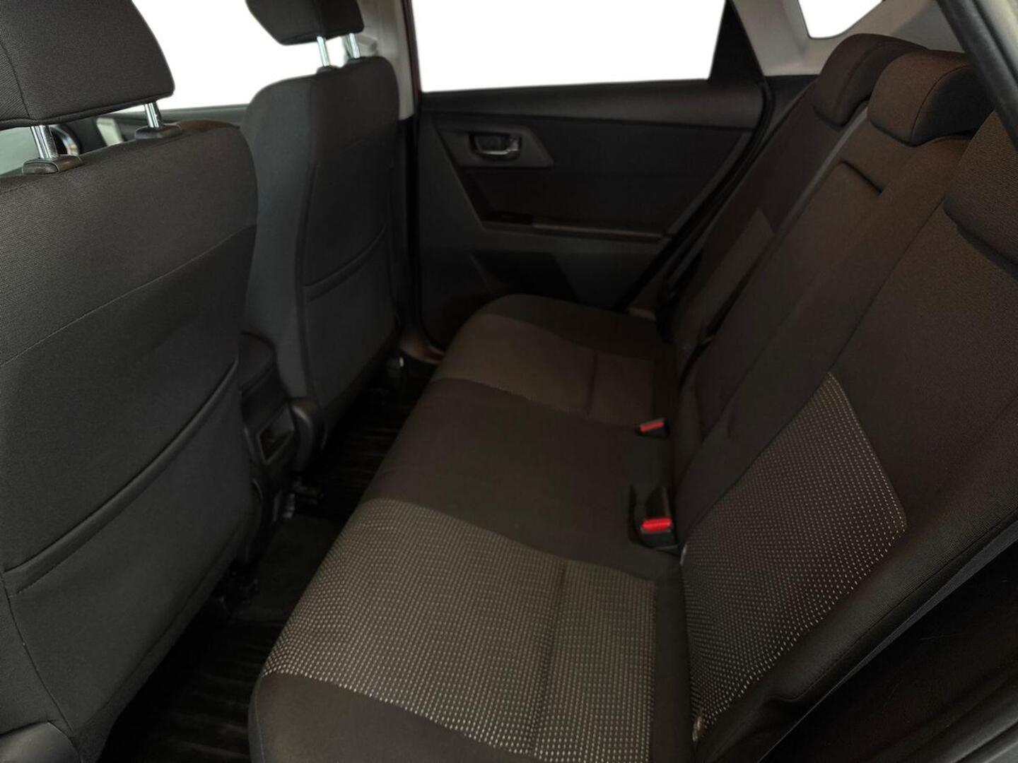 TOYOTA Auris 10