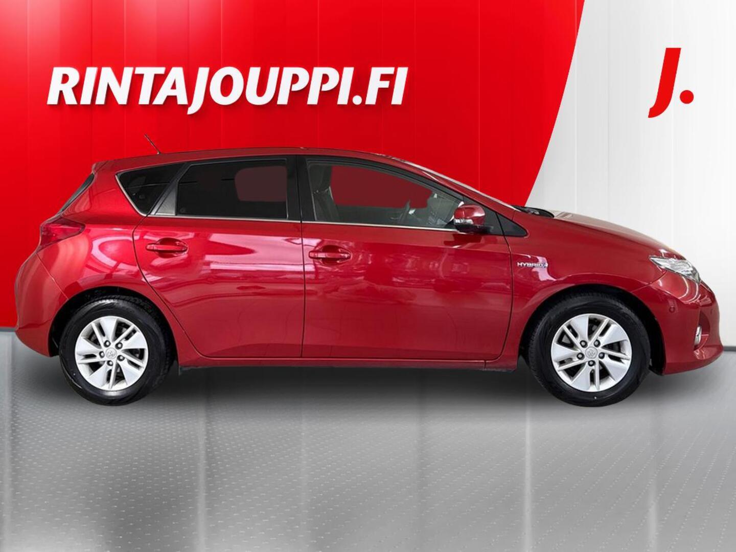 TOYOTA Auris 6