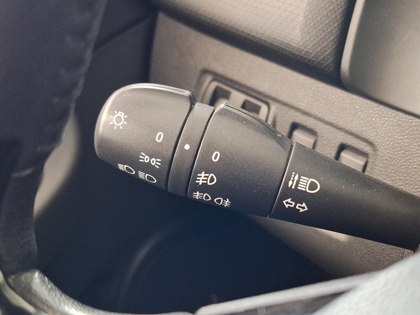 RENAULT Clio 2015