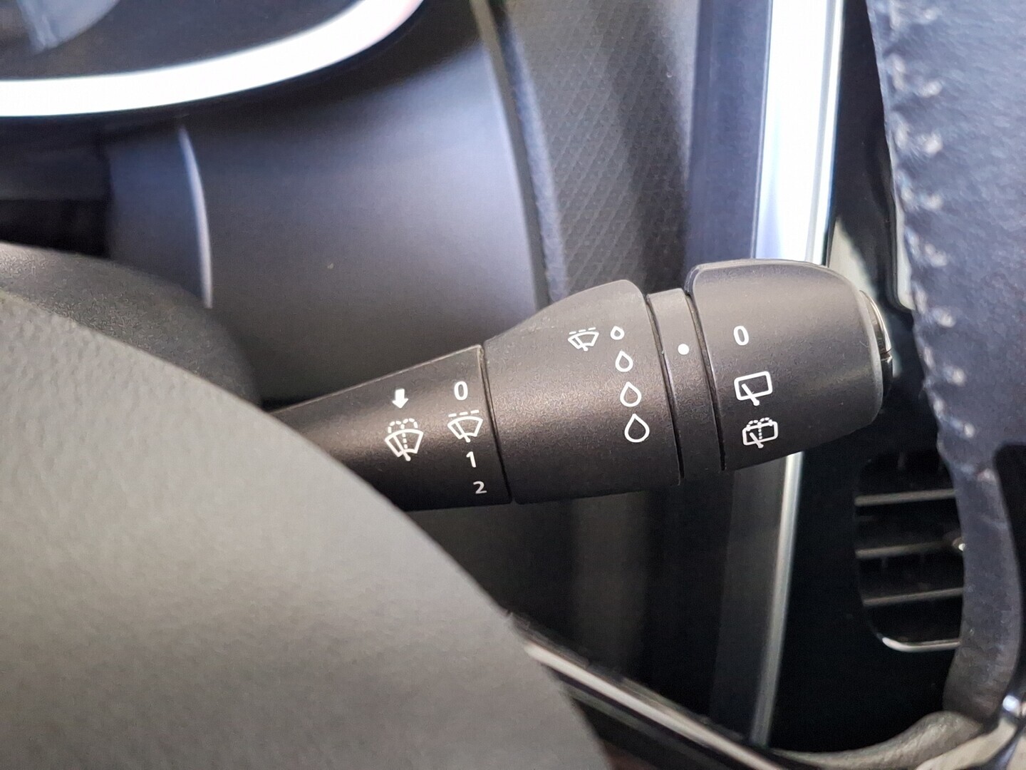 RENAULT Clio 2015
