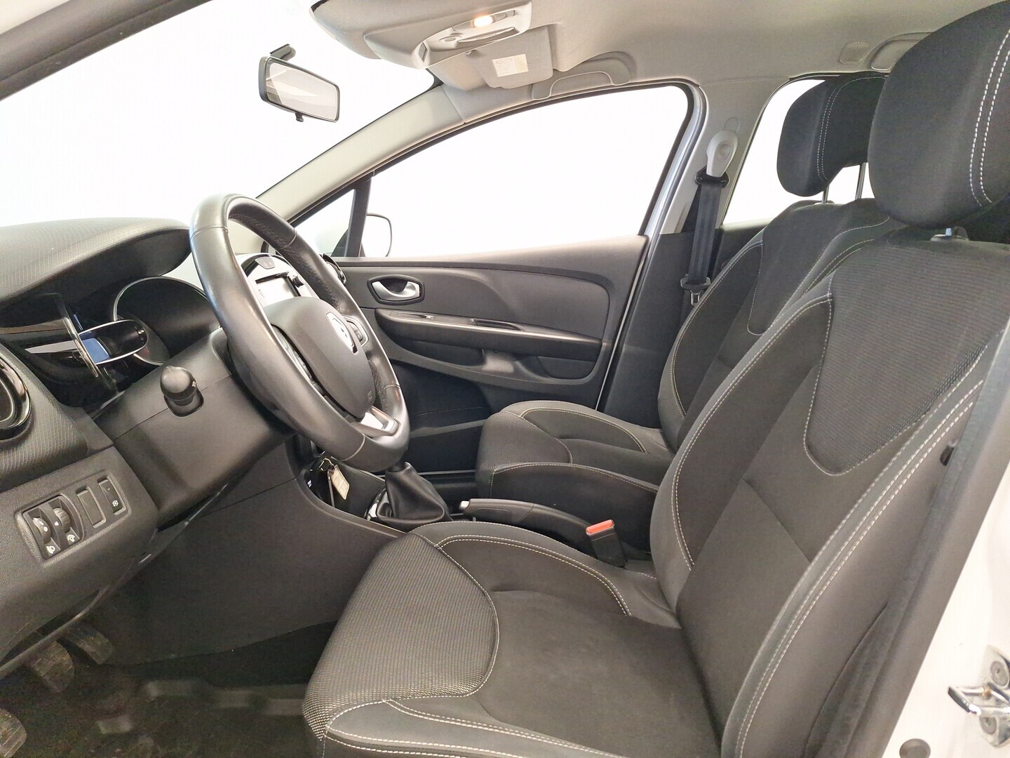 RENAULT Clio 2017