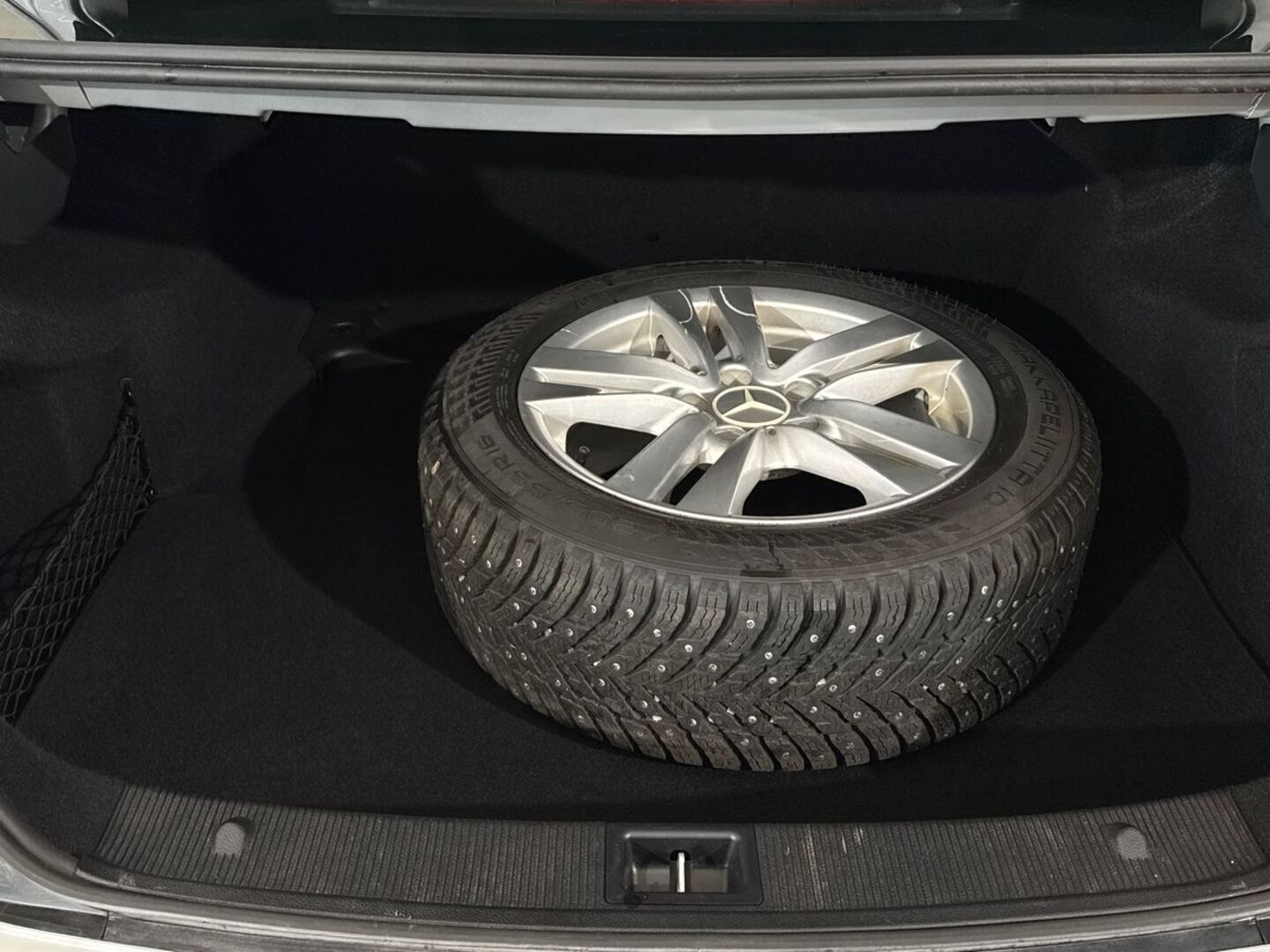 MERCEDES-BENZ C 2009