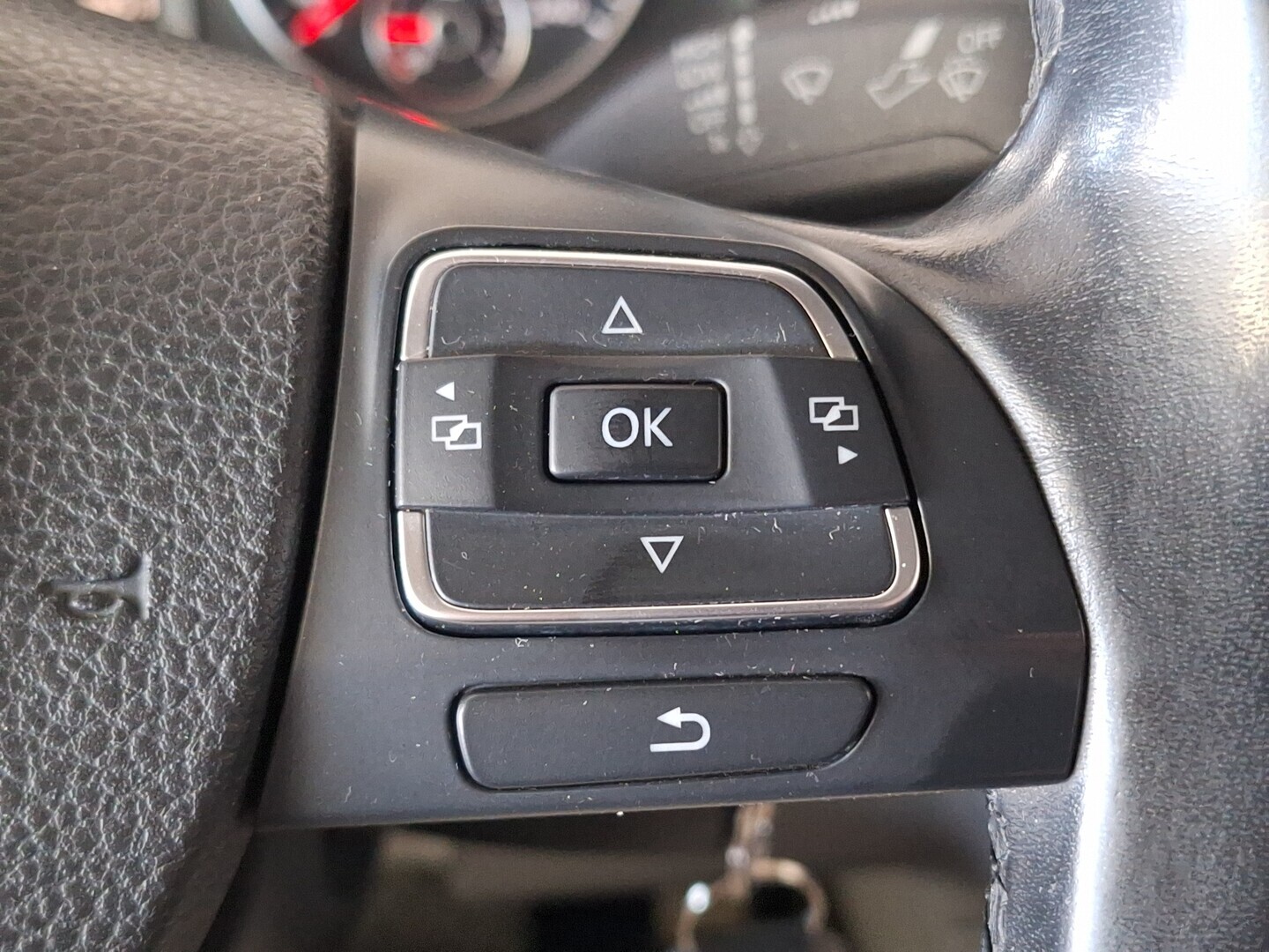 VOLKSWAGEN Transporter 2015