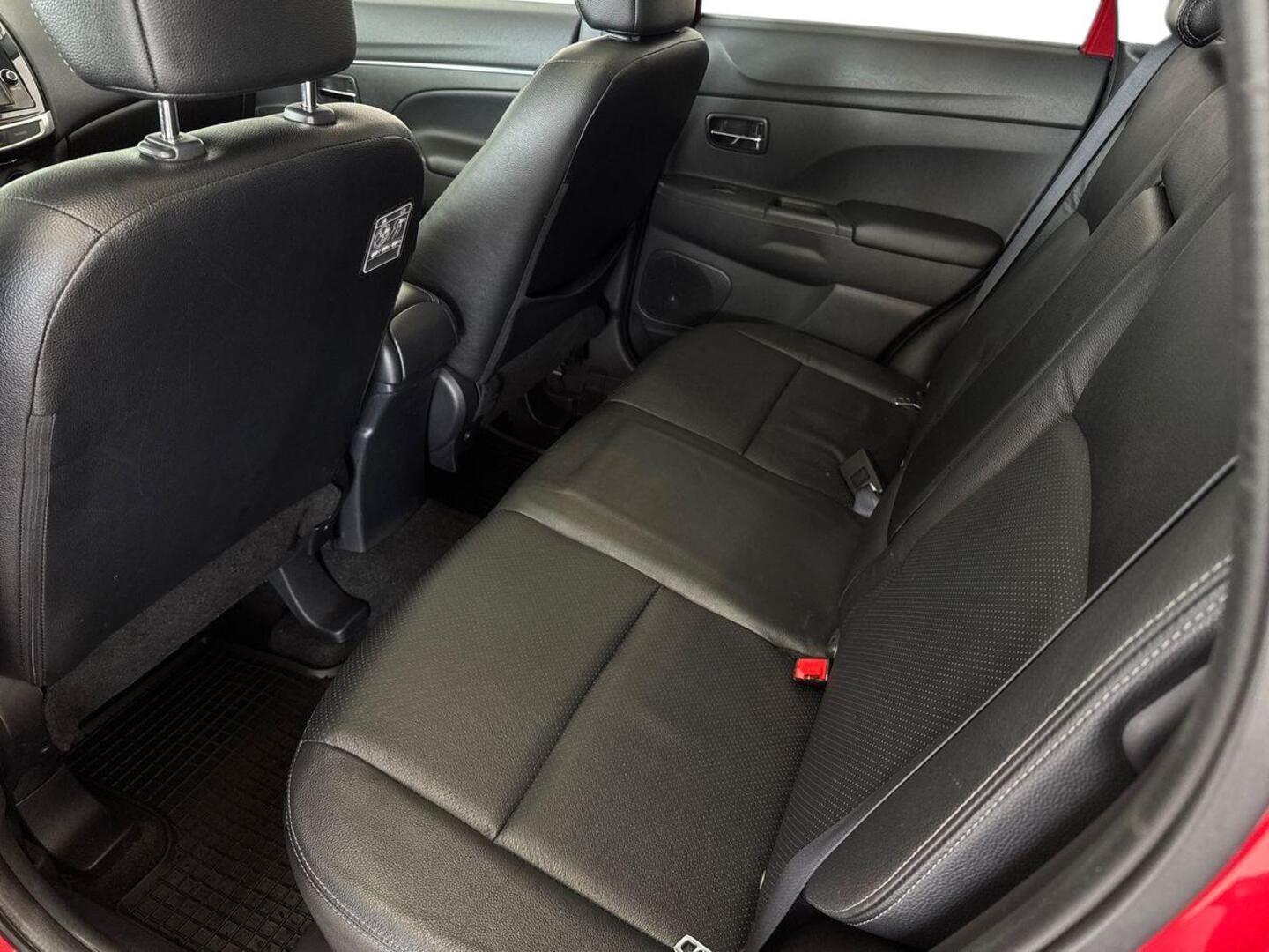 MITSUBISHI ASX 2014