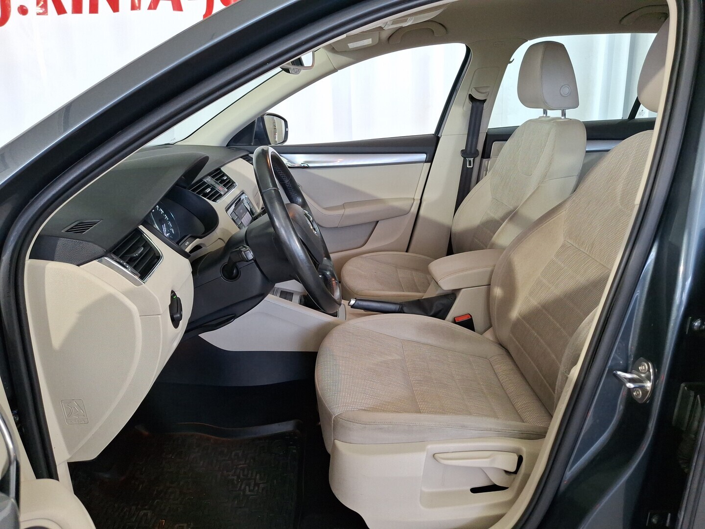 SKODA Octavia 2015
