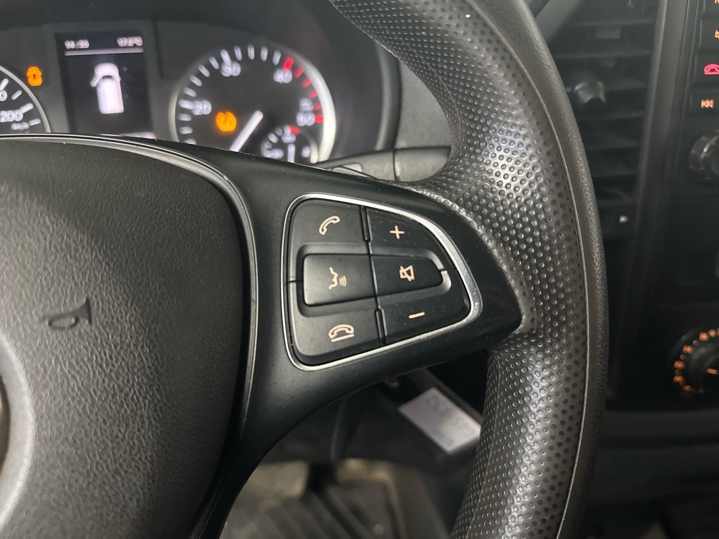 MERCEDES-BENZ Vito 2015