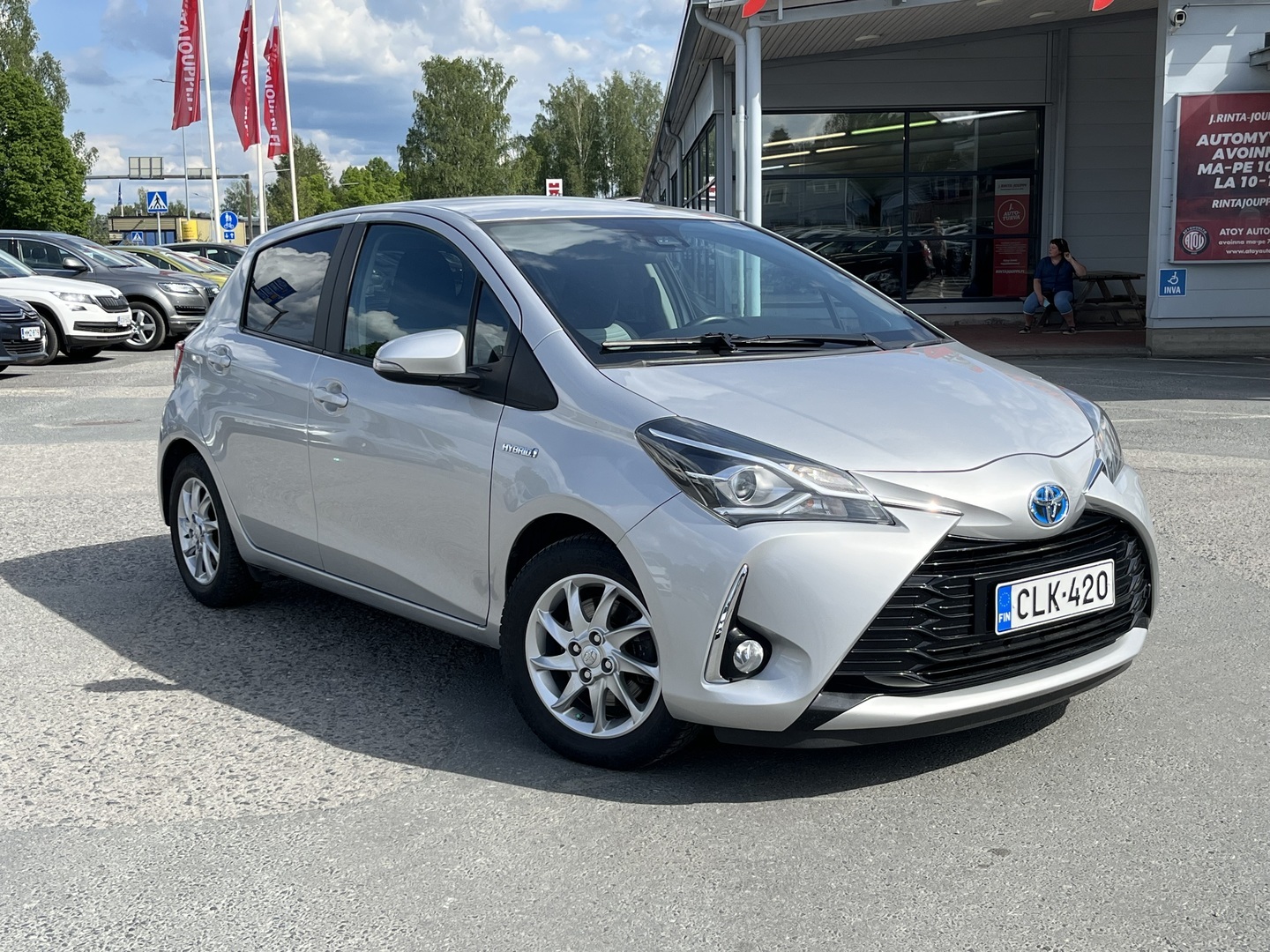 TOYOTA Yaris 2018