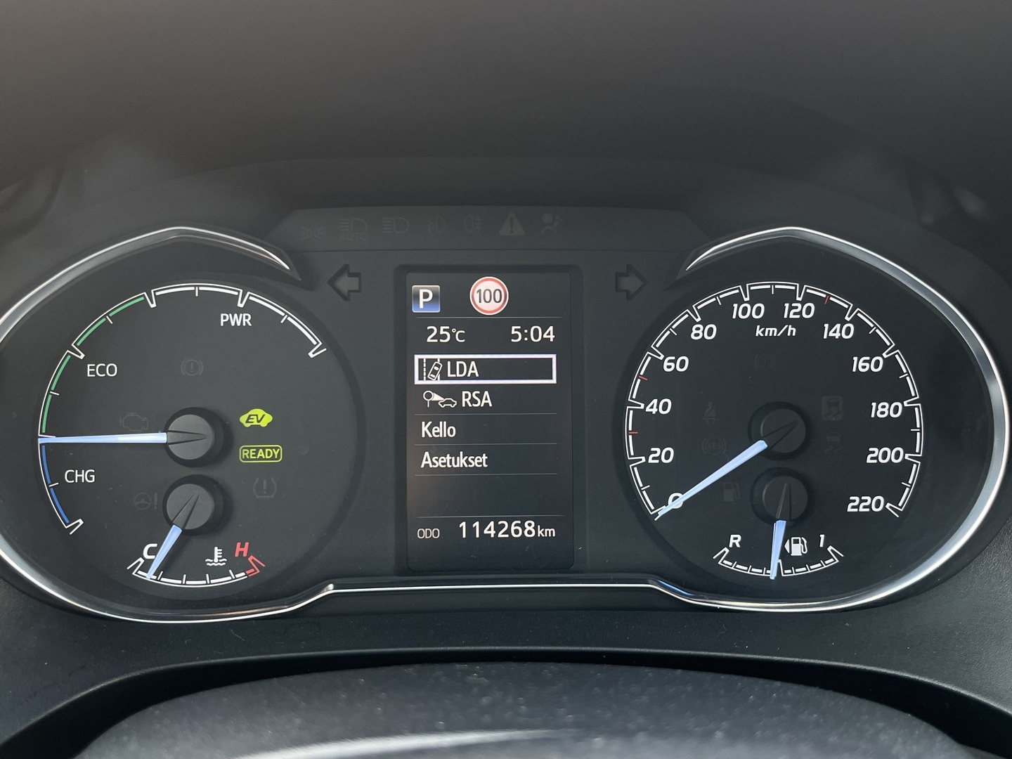 TOYOTA Yaris 2018
