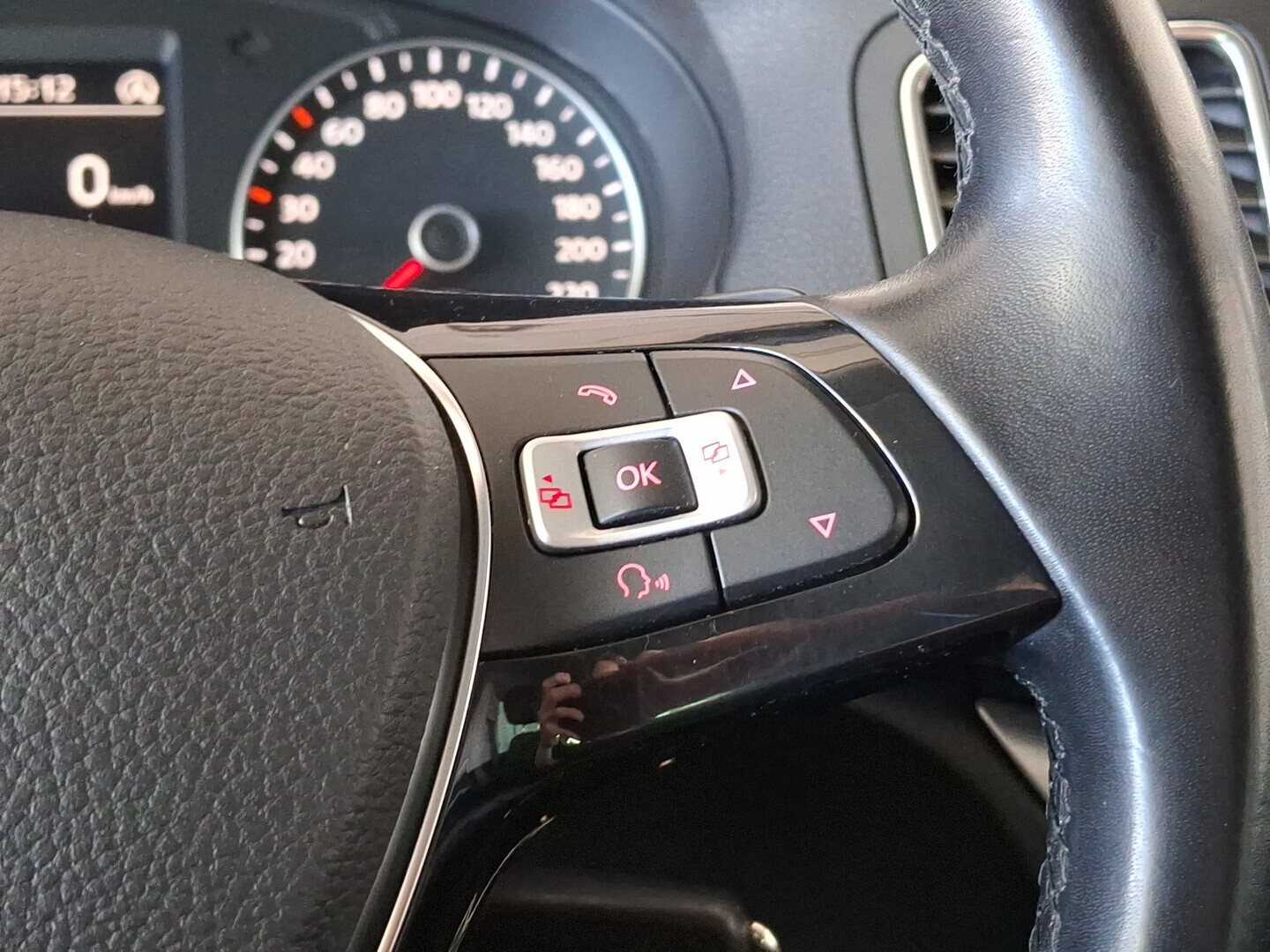 VOLKSWAGEN Sharan 2016