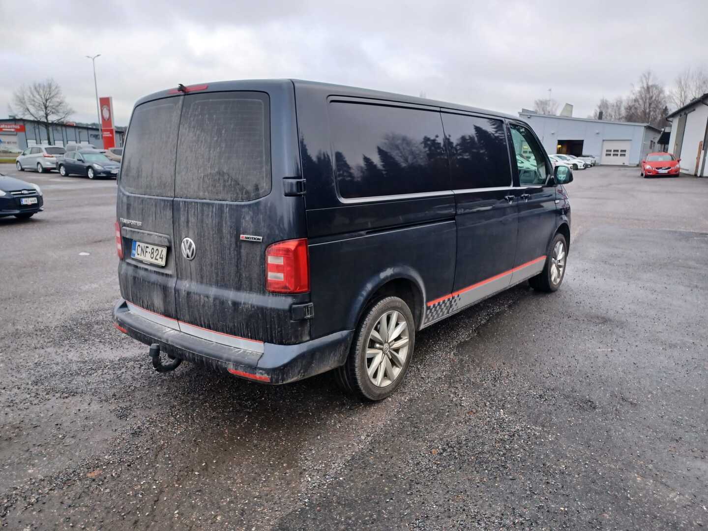 VOLKSWAGEN Transporter 2019