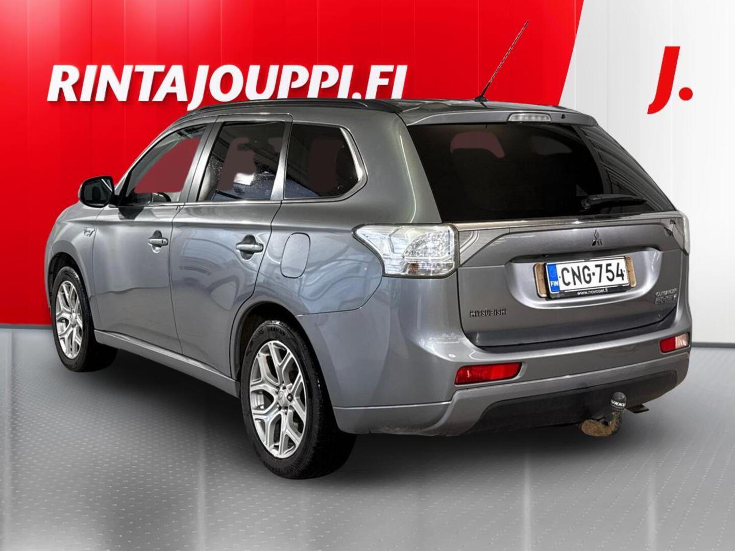 MITSUBISHI Outlander PHEV 2