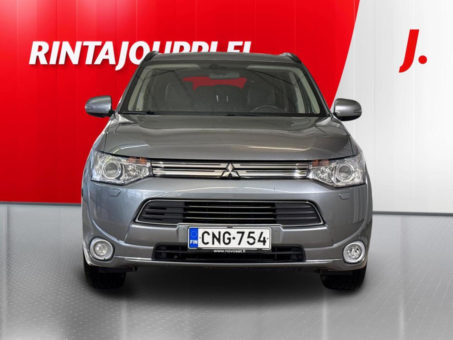 MITSUBISHI Outlander PHEV 3