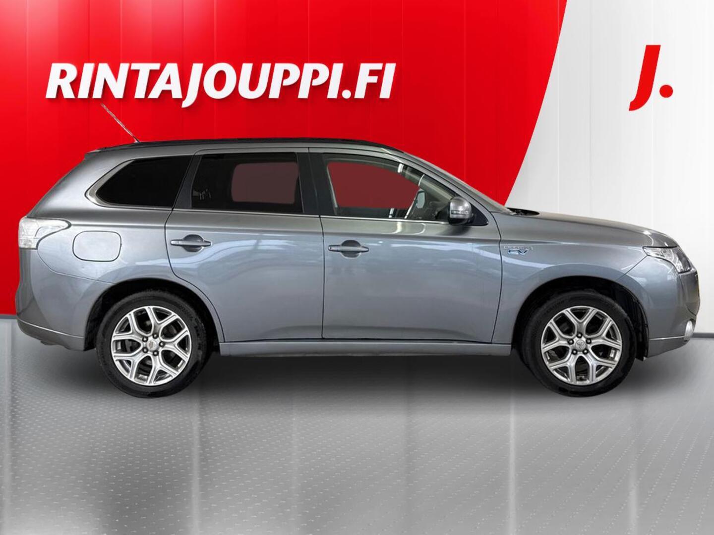 MITSUBISHI Outlander PHEV 5