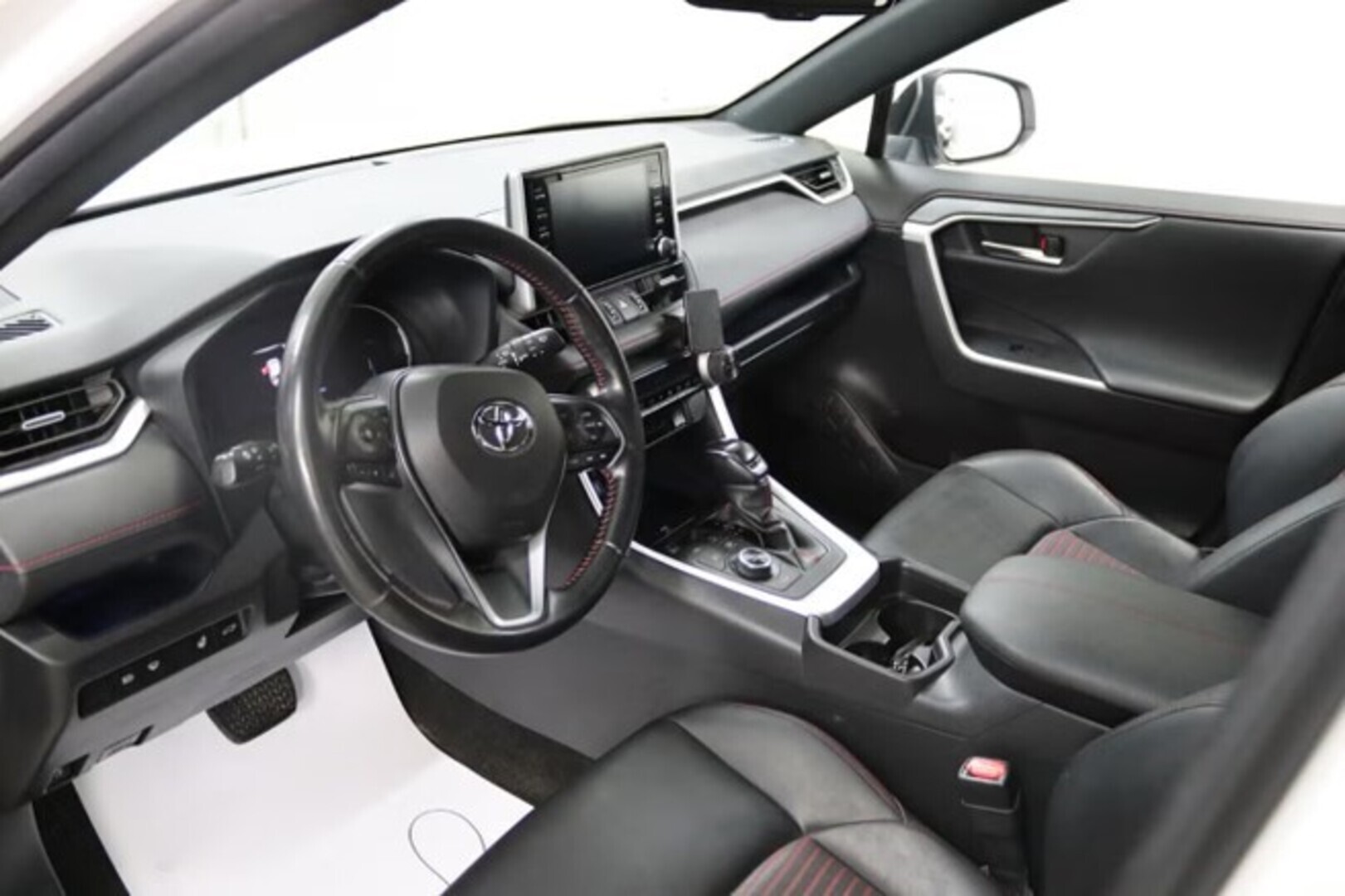 TOYOTA RAV4 Plug-in 2021