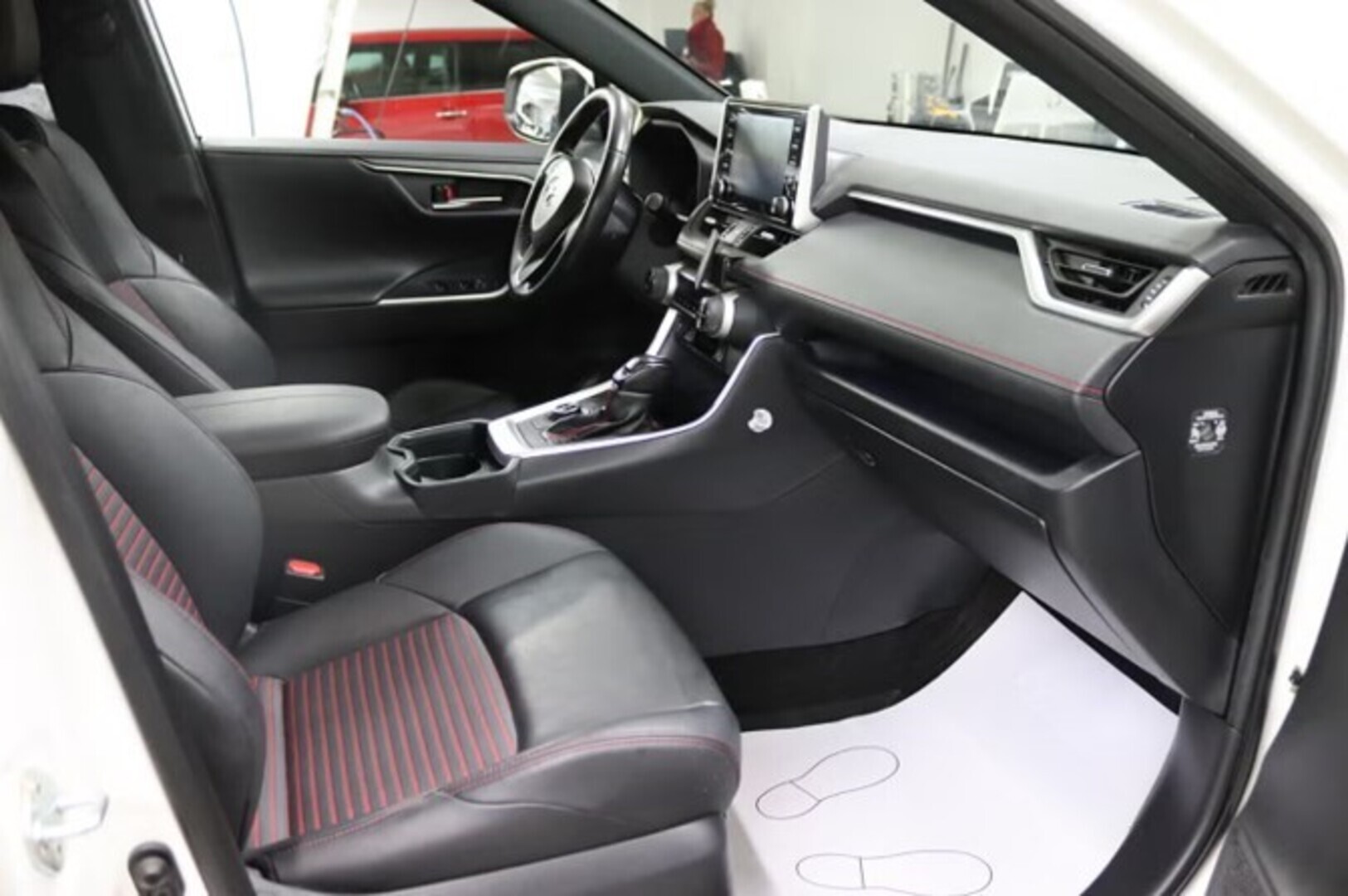 TOYOTA RAV4 Plug-in 2021