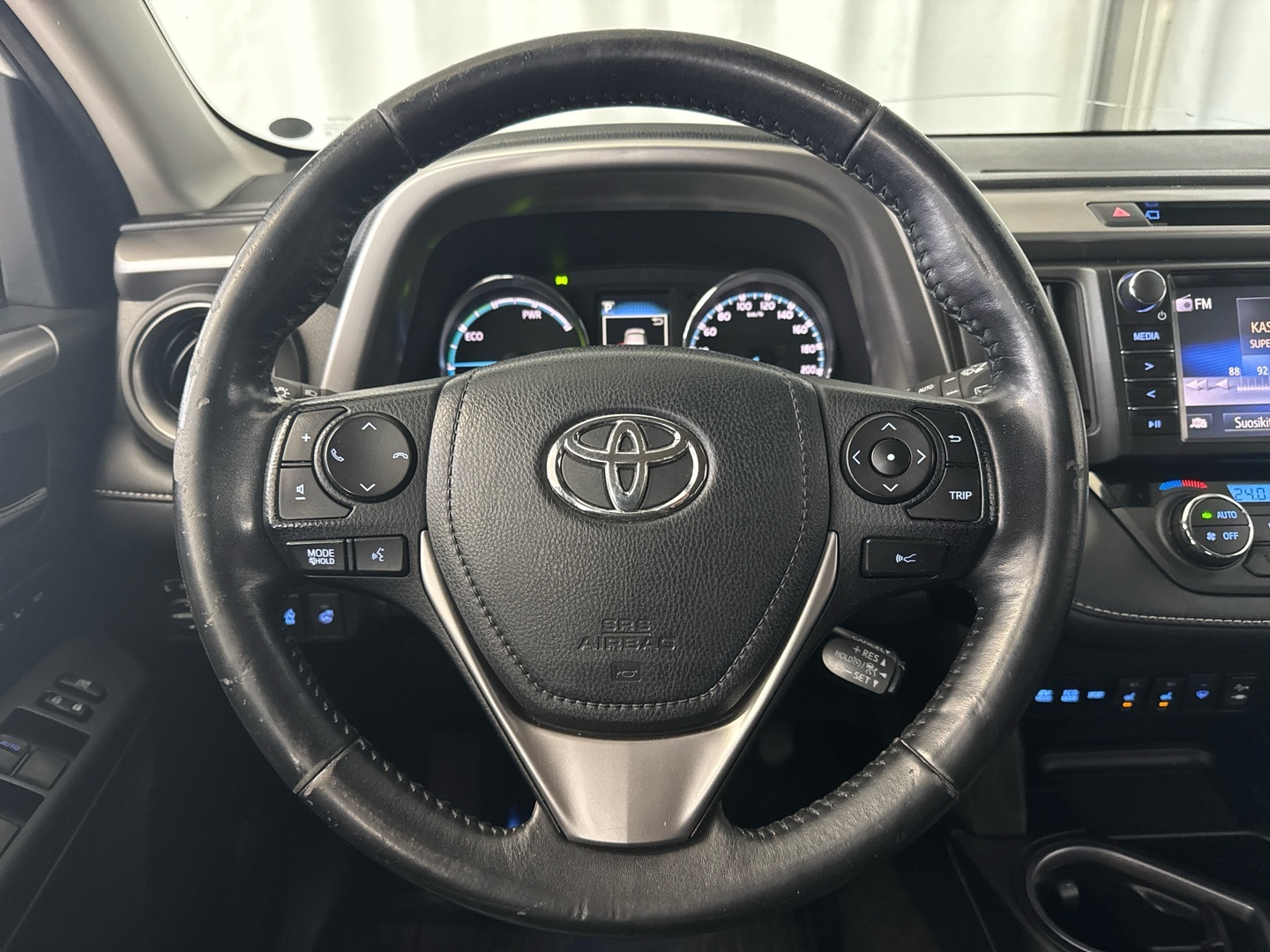 TOYOTA RAV4 2017
