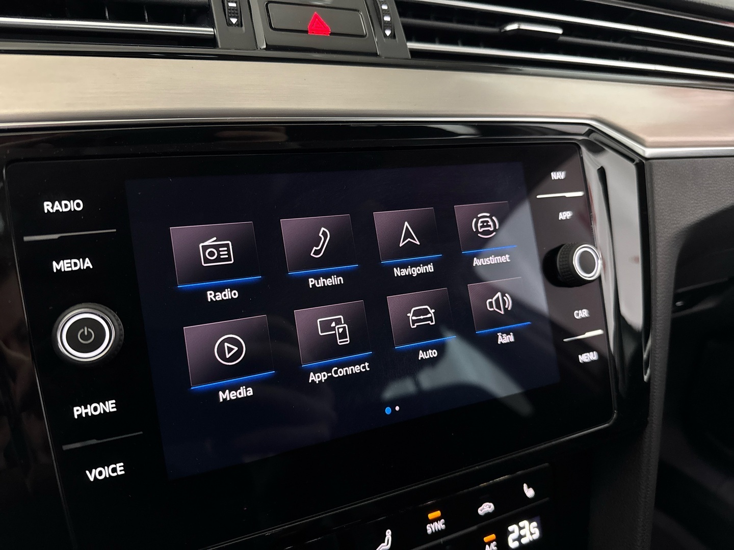 VOLKSWAGEN Passat 2021