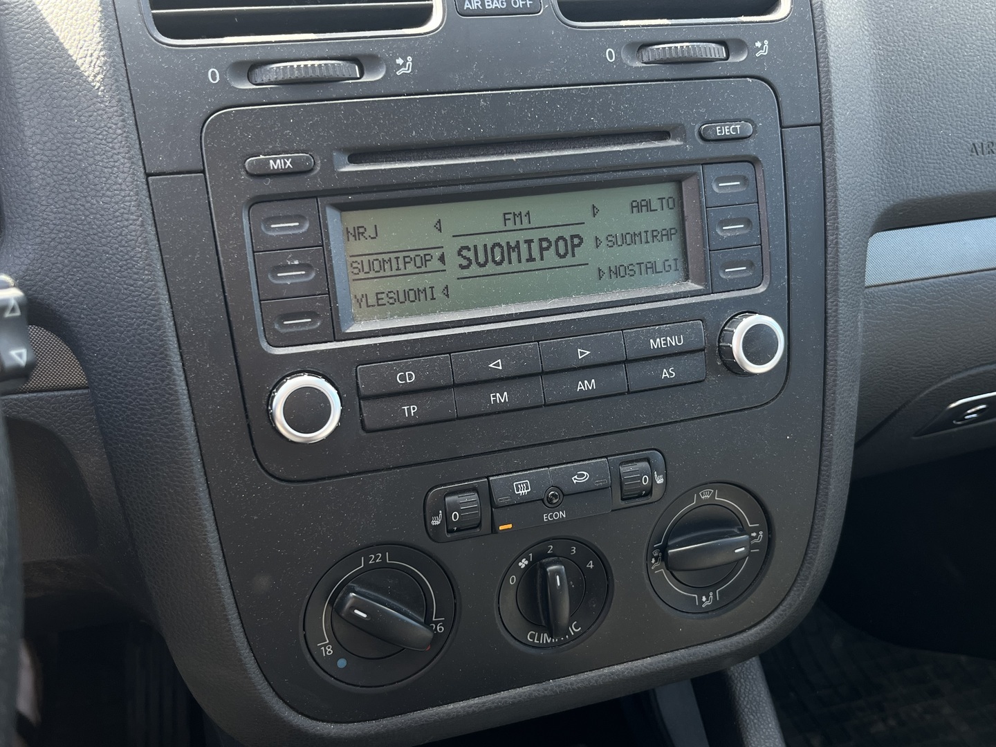 VOLKSWAGEN Golf 2006