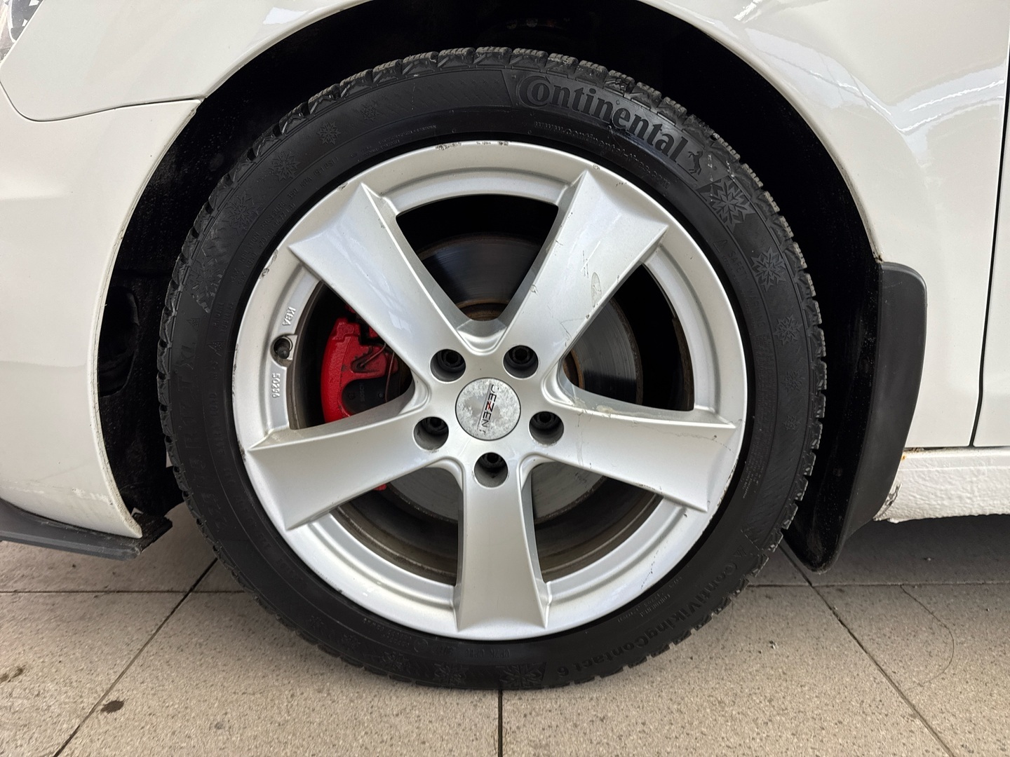 VOLKSWAGEN Golf 2011