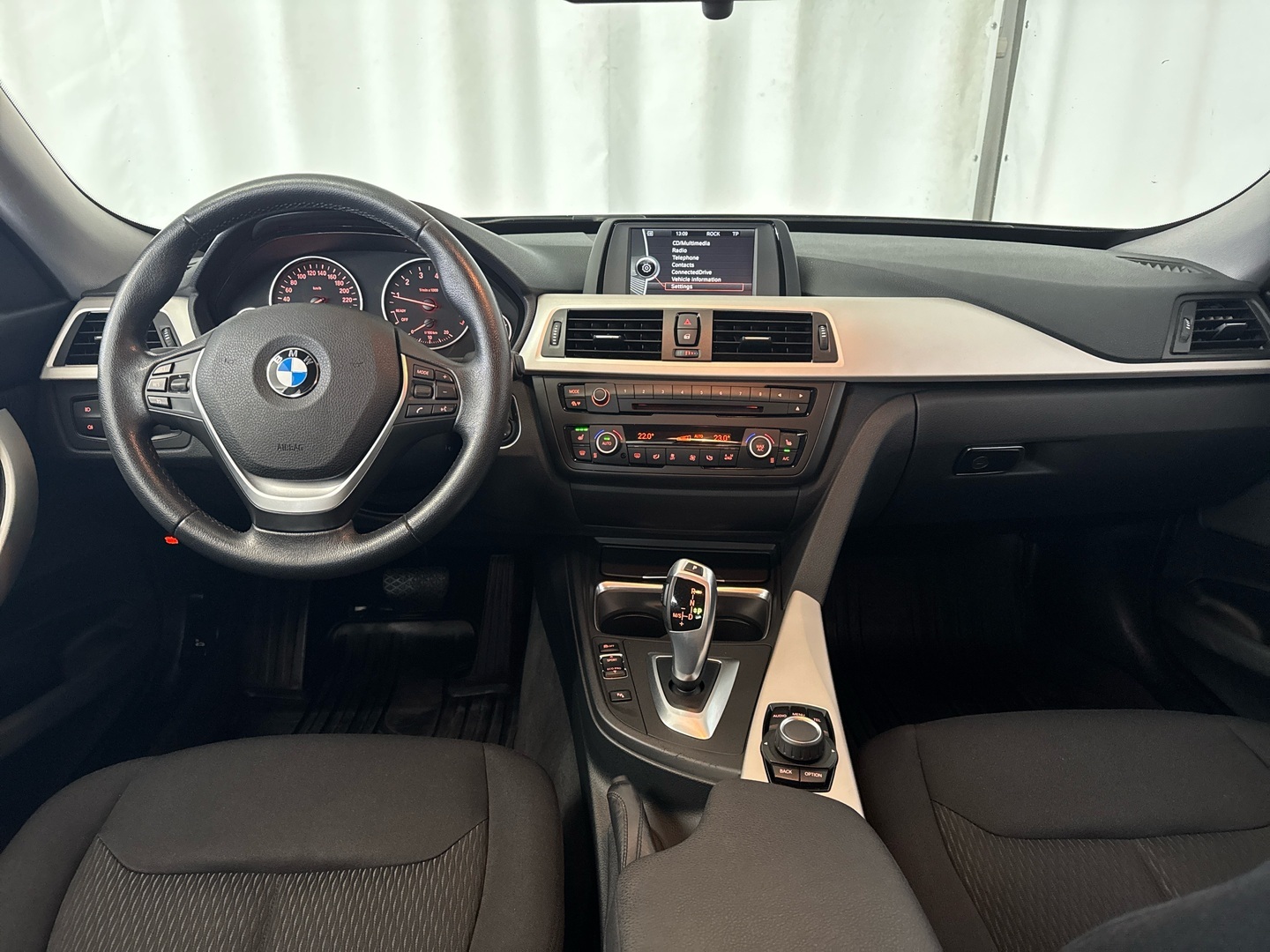 BMW 320 Gran Turismo 2014