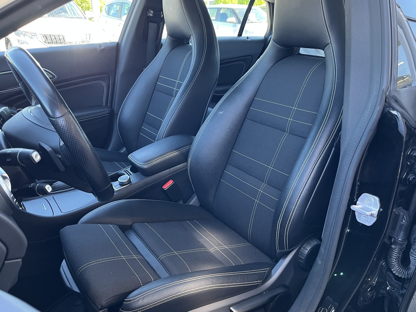 MERCEDES-BENZ CLA 2016