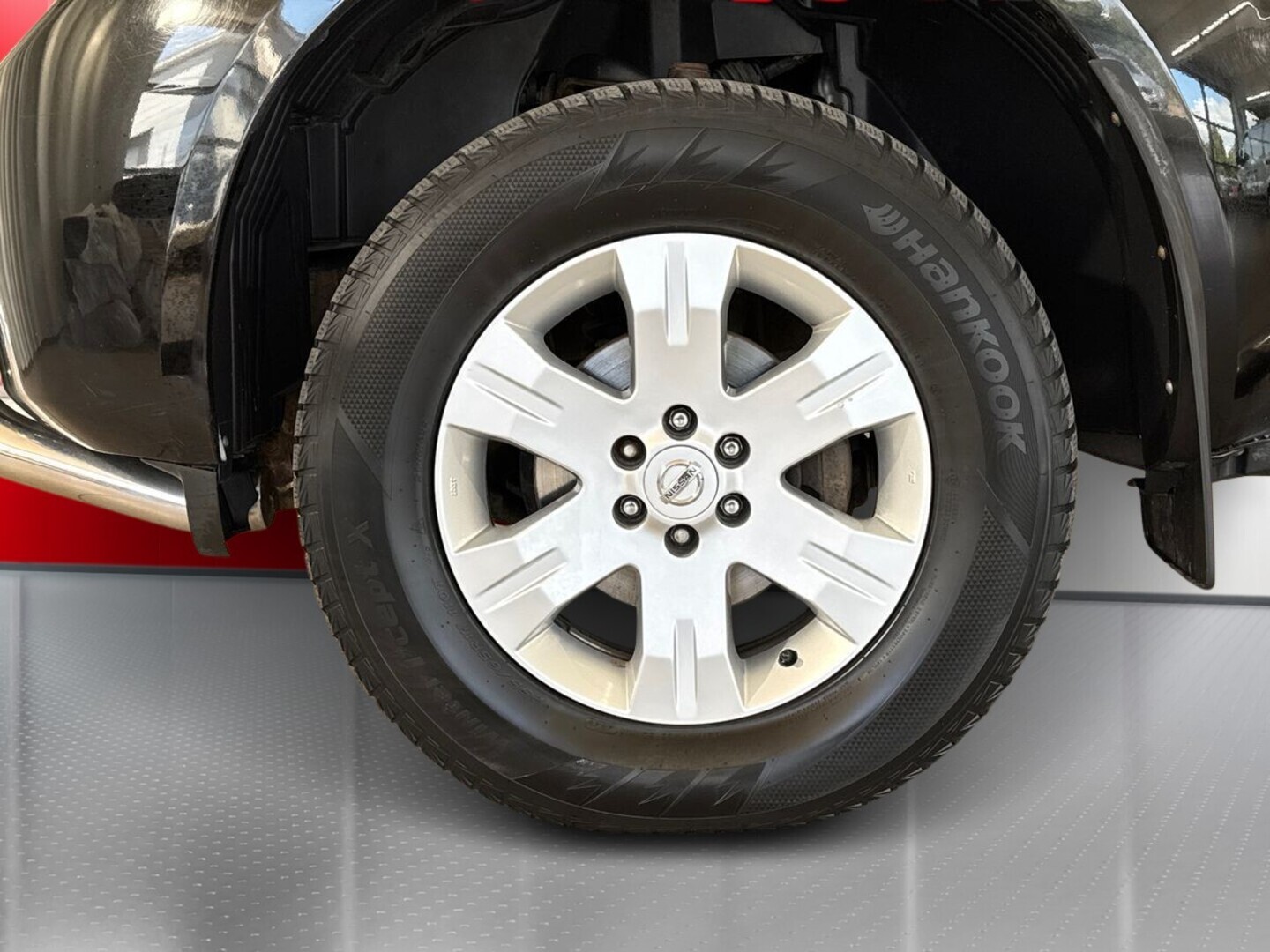 NISSAN Navara 12