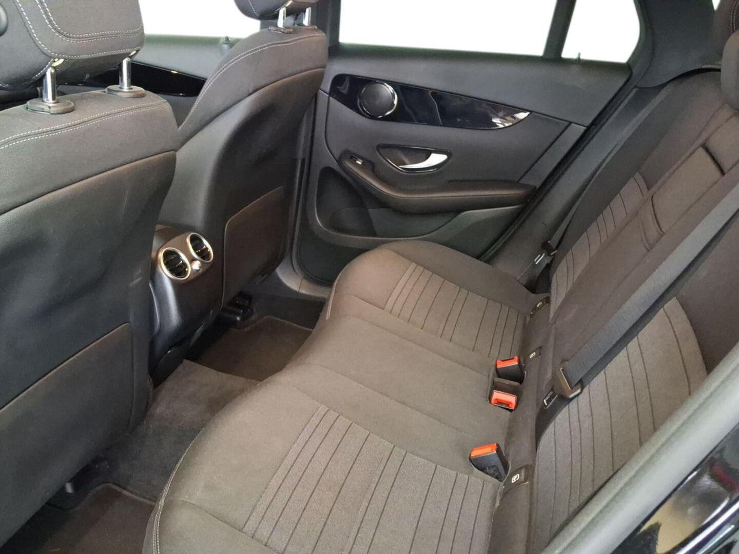 MERCEDES-BENZ GLC 2020