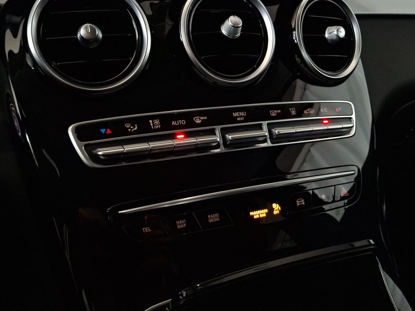 MERCEDES-BENZ GLC 2020