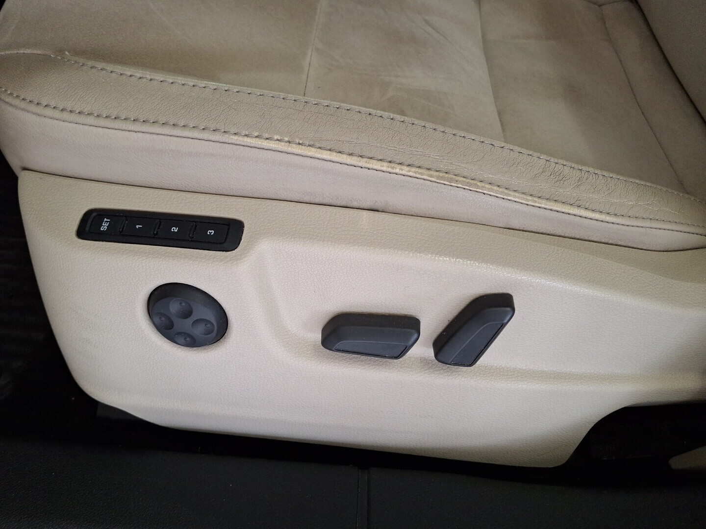 SKODA Superb 2009
